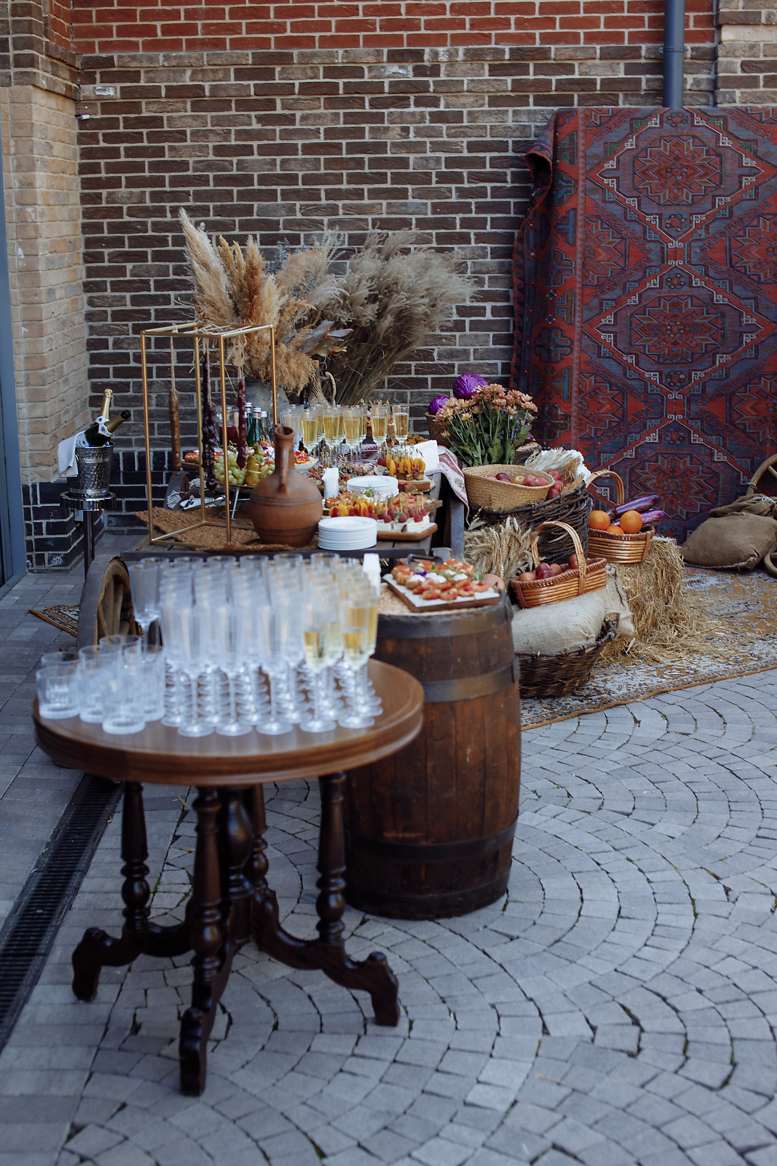 Работа декоратора. Фотограф, видеограф