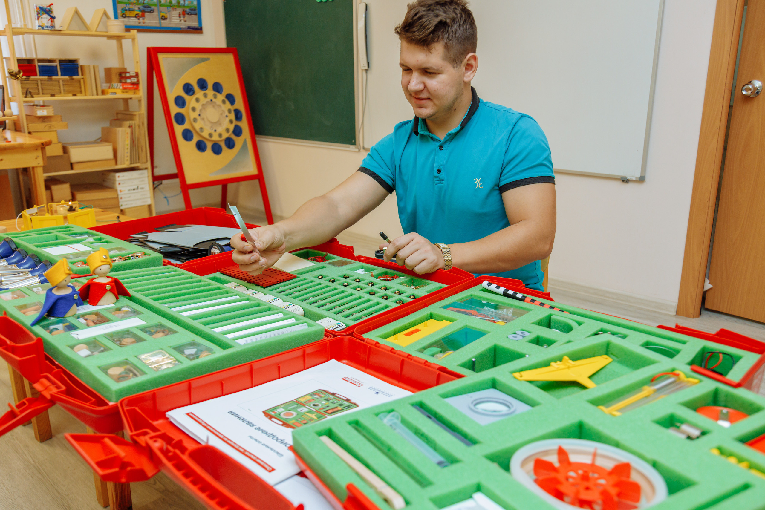 Детский обучающий центр. Фотограф, видеограф