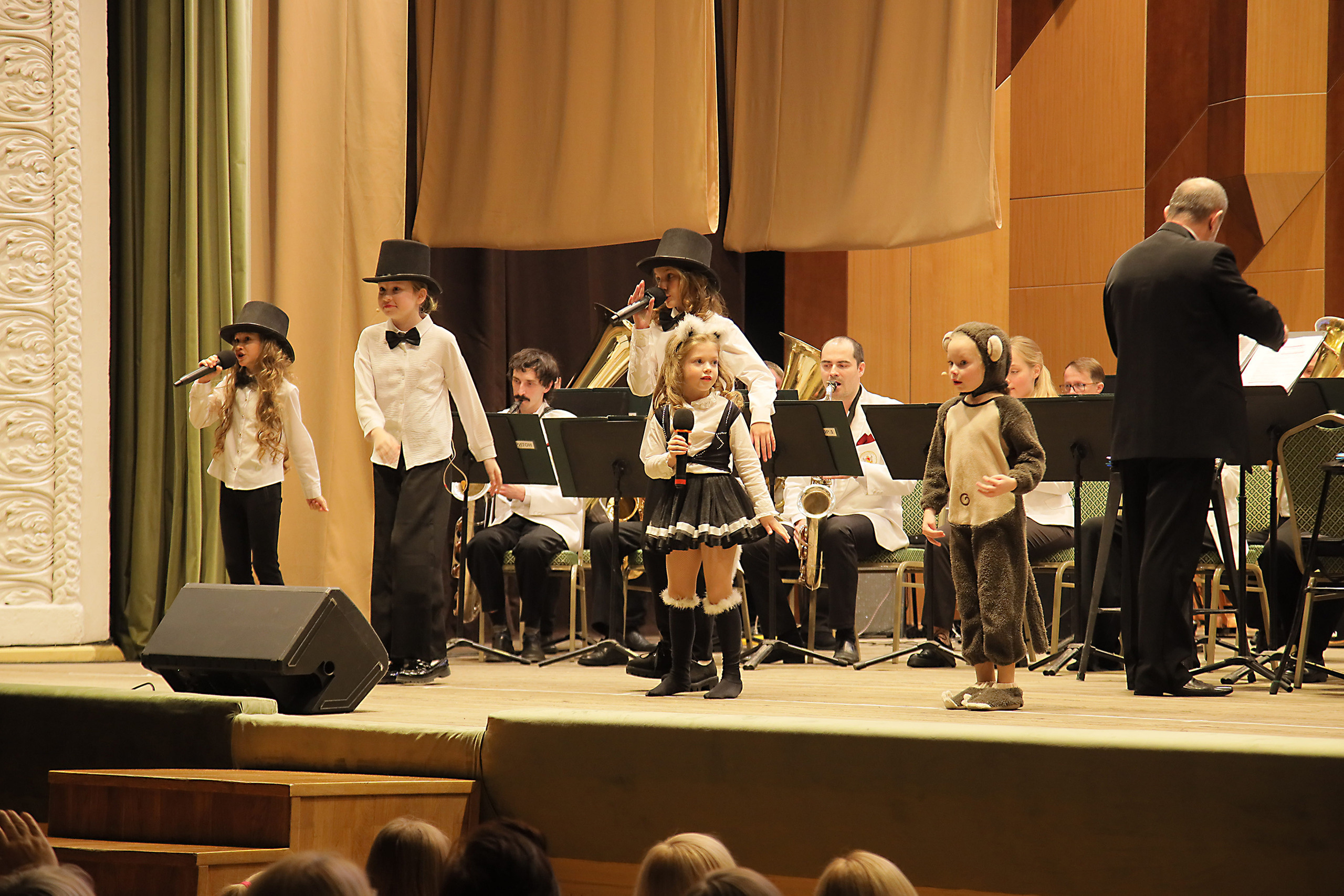 Отчётный концерт в филармонии. Фотограф, видеограф