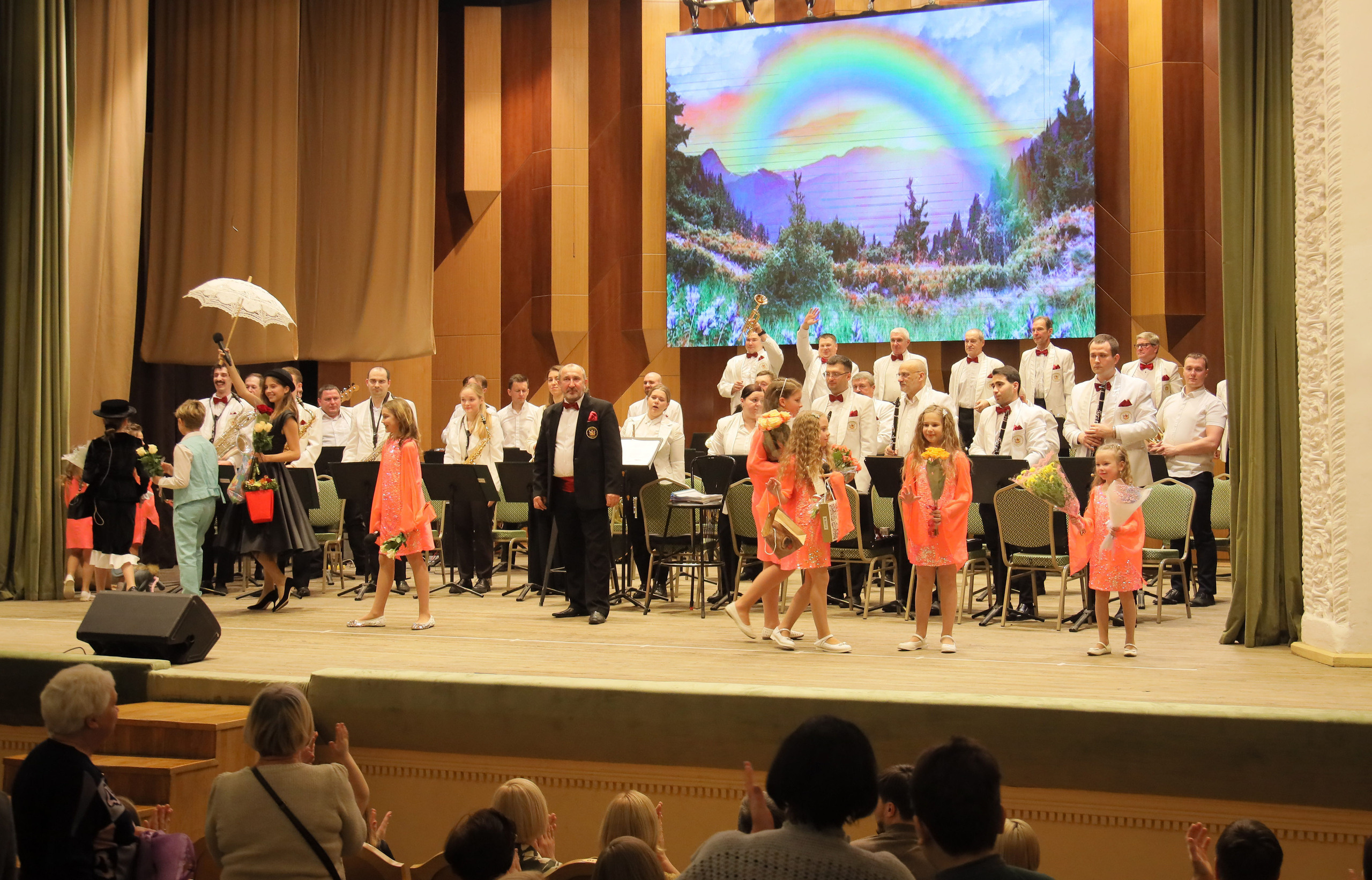 Отчётный концерт в филармонии. Фотограф, видеограф