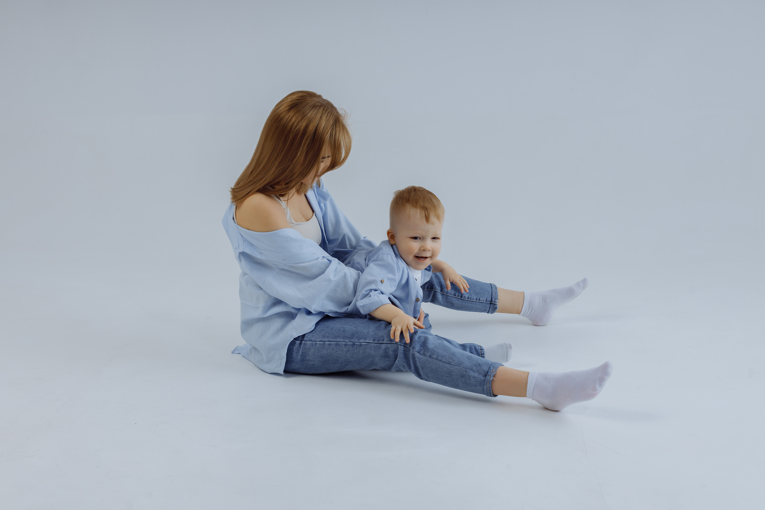 В студии. Фотограф, видеограф