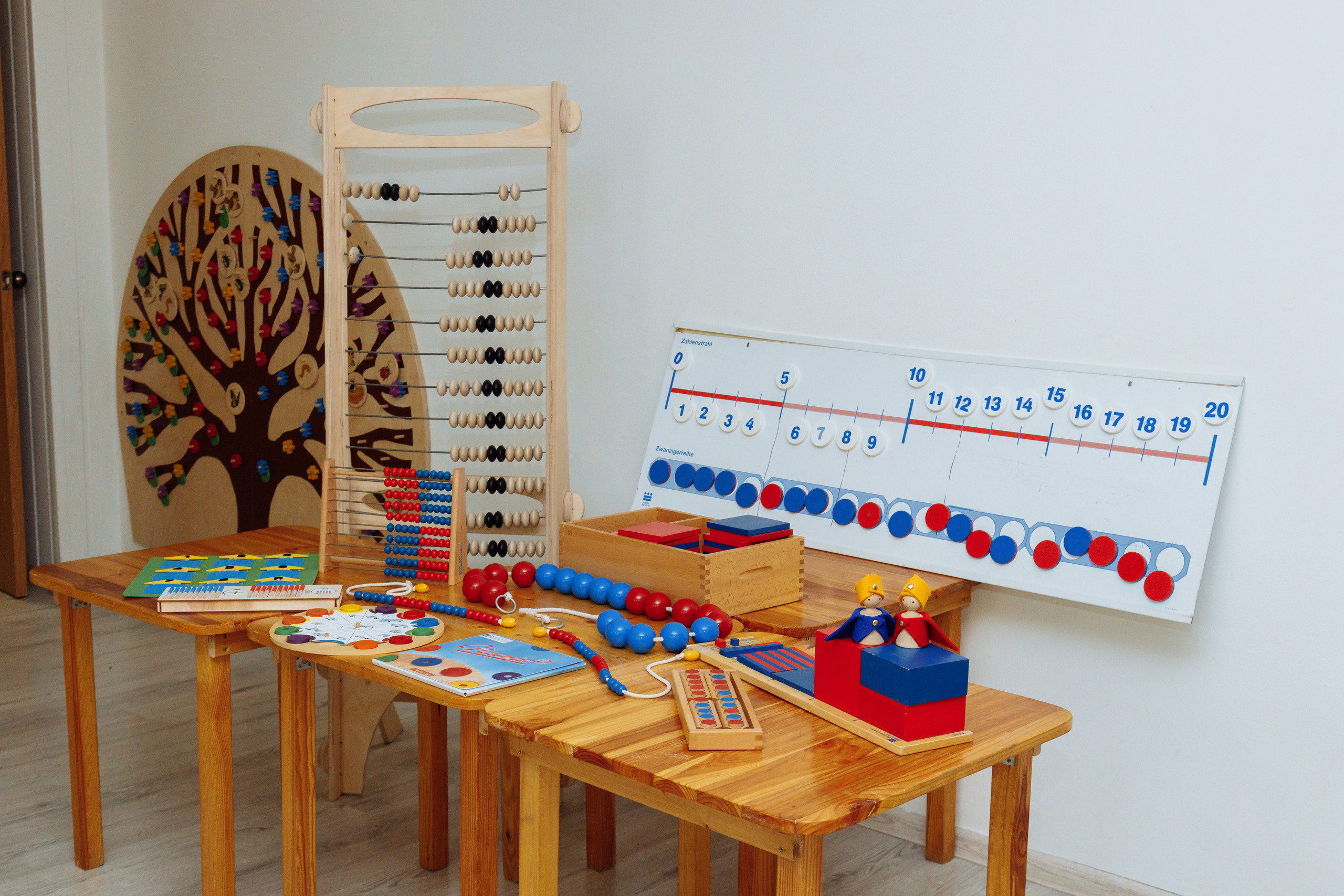 Детский обучающий центр. Фотограф, видеограф