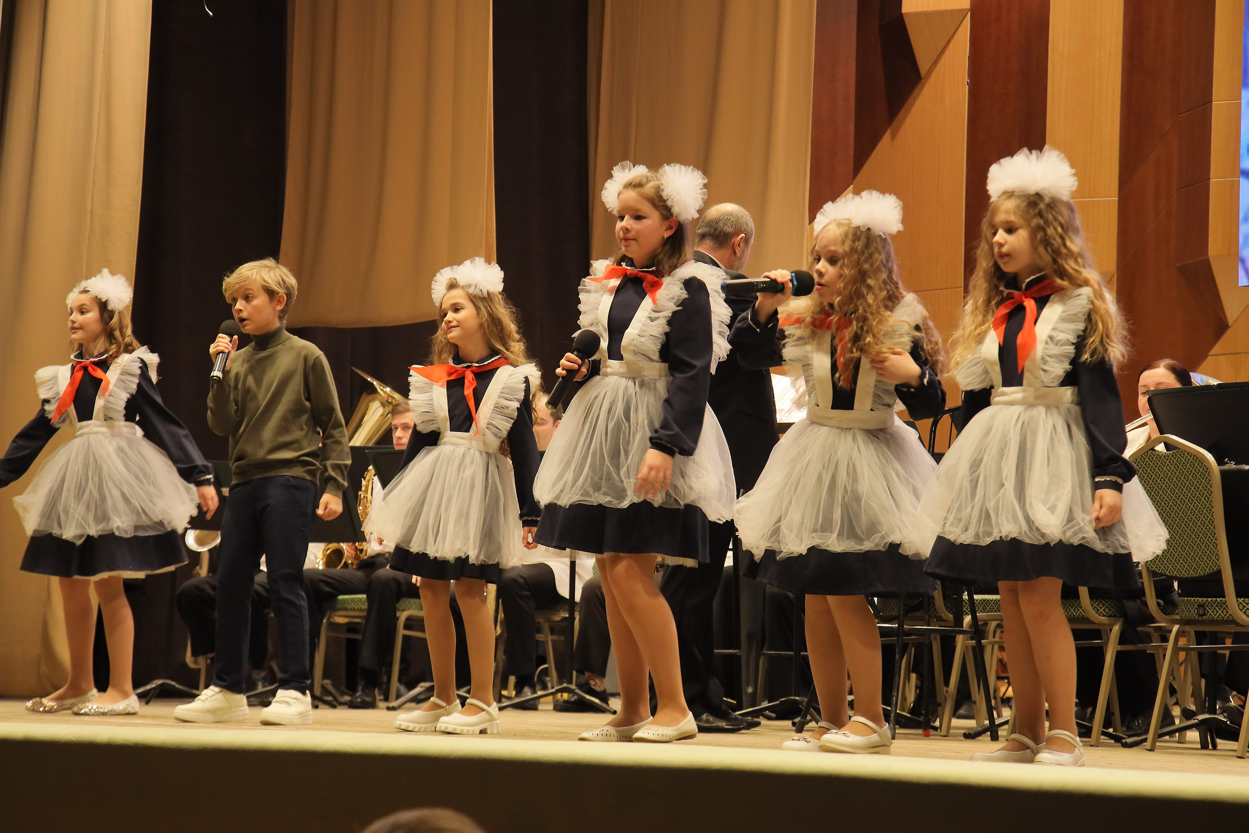 Отчётный концерт в филармонии. Фотограф, видеограф