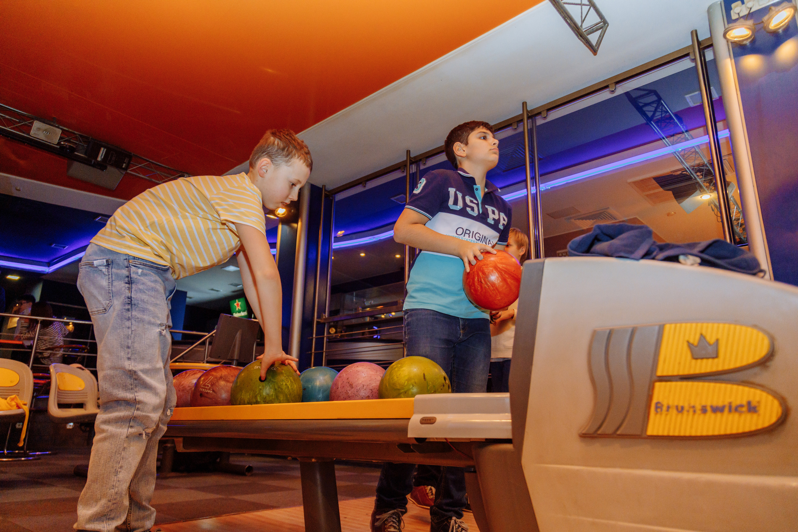 День рождения в боулинге. Фотограф, видеограф