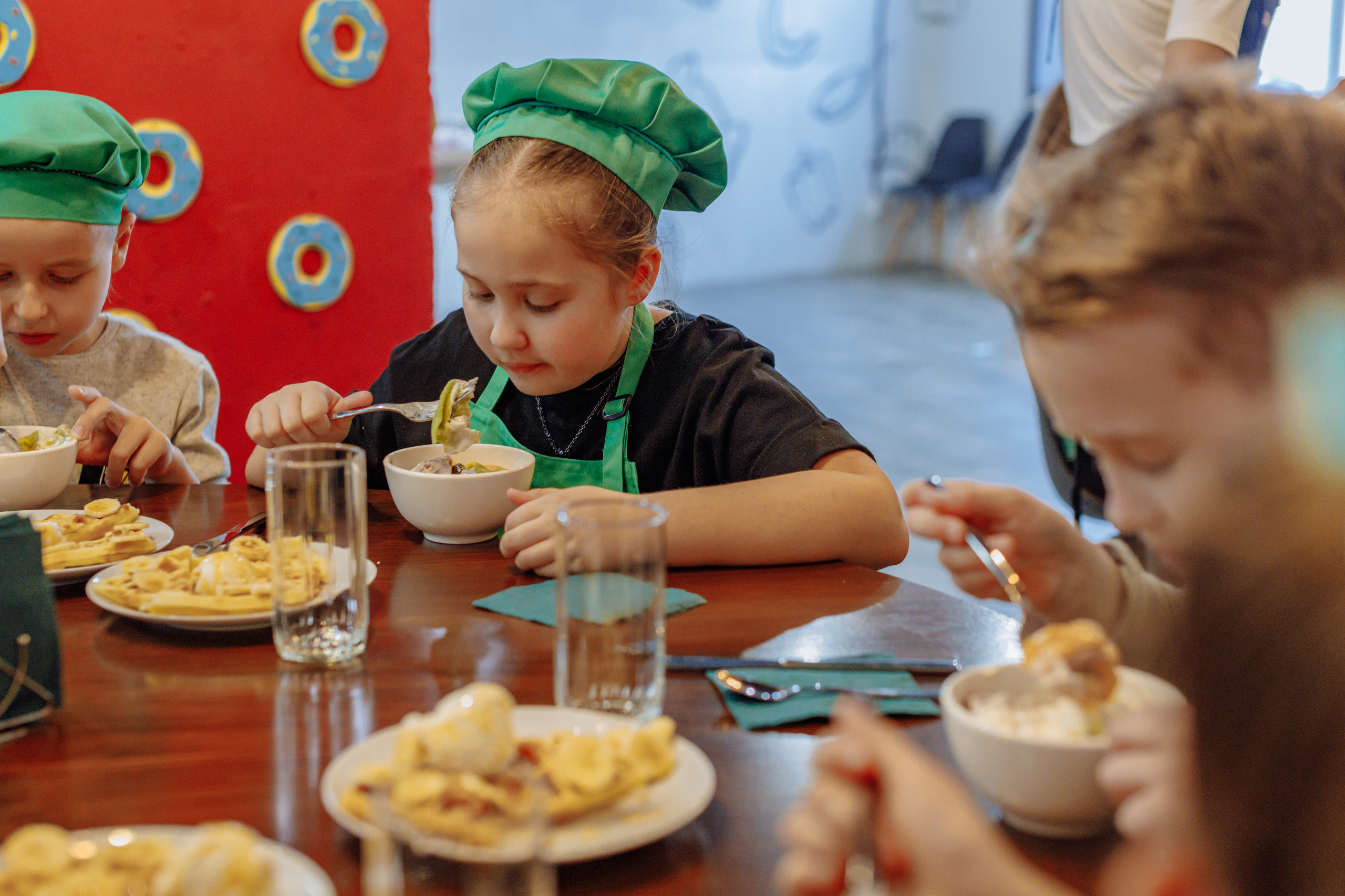 Внеклассное детское мероприятие. Фотограф, видеограф
