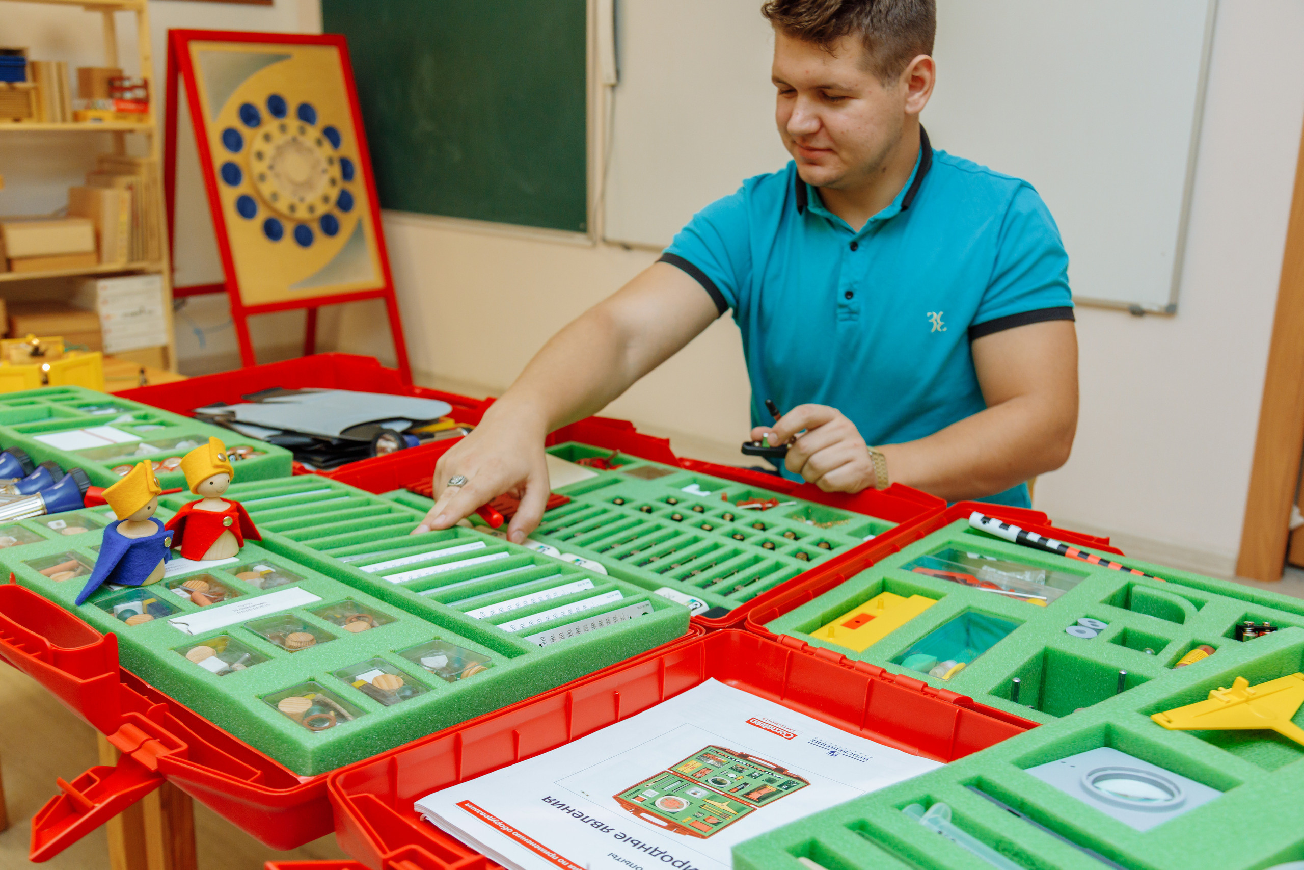 Детский обучающий центр. Фотограф, видеограф