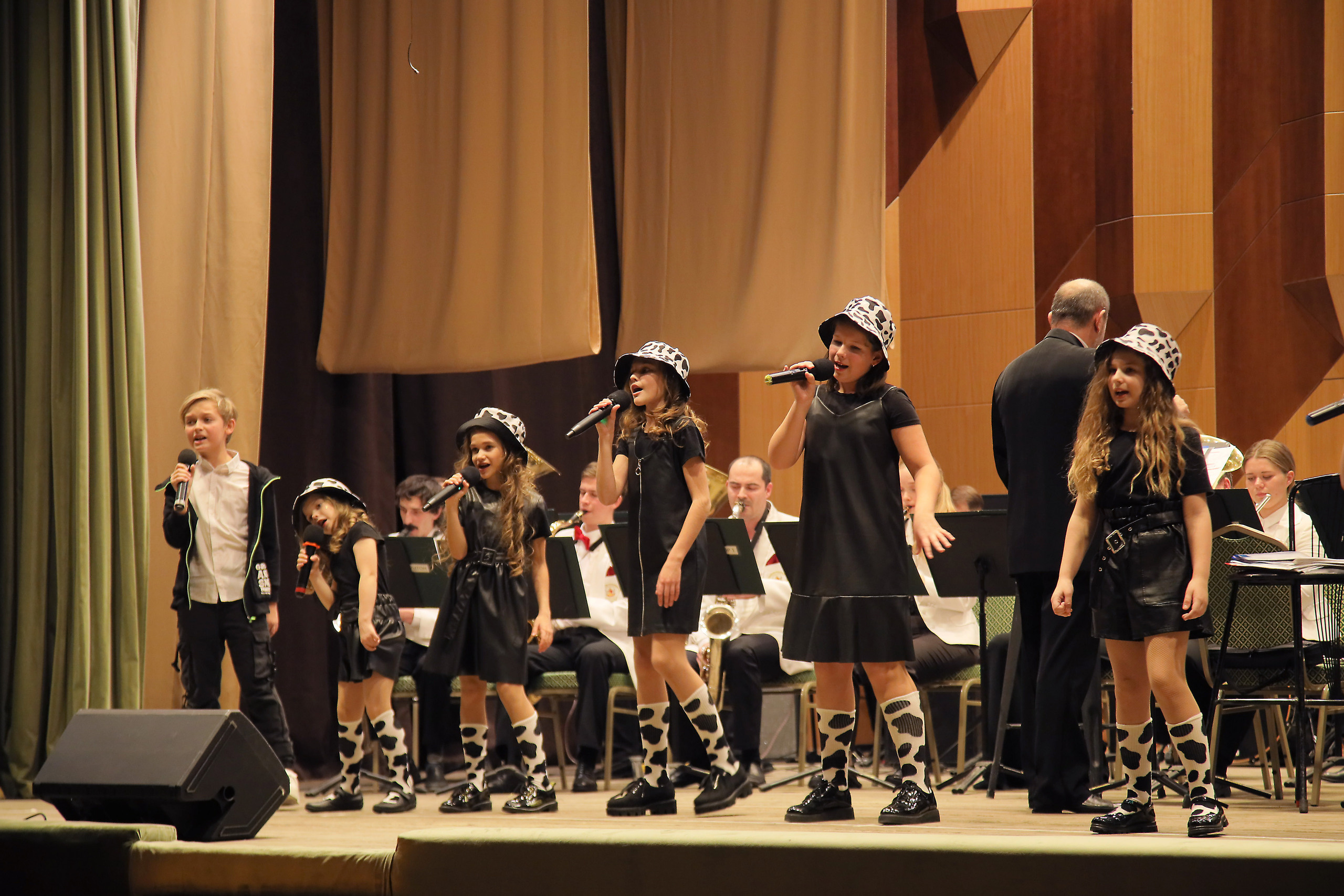 Отчётный концерт в филармонии. Фотограф, видеограф