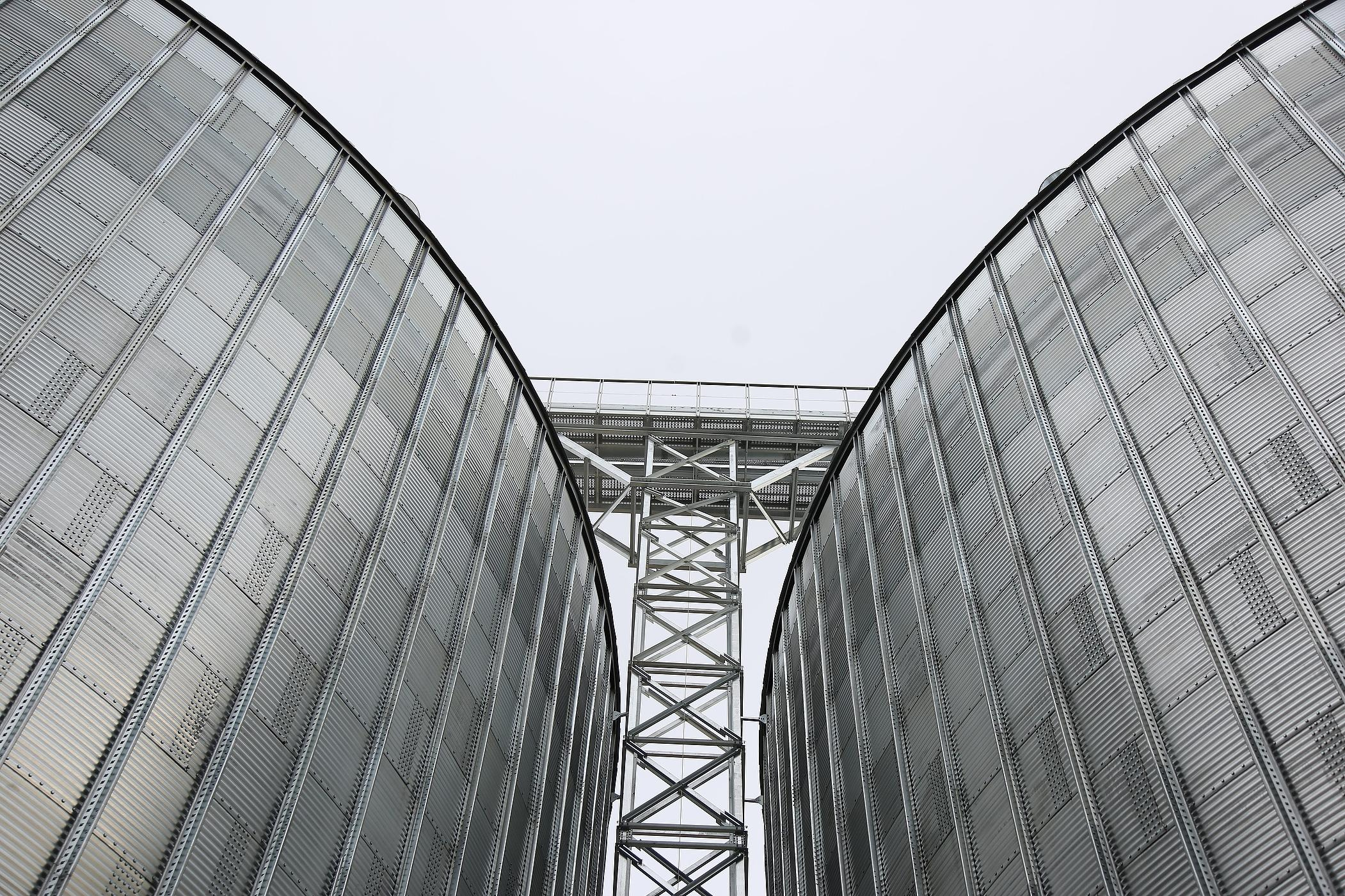 ROMAX изготовление конструкций и оборудования для зернохранилищ. Фотограф, видеограф