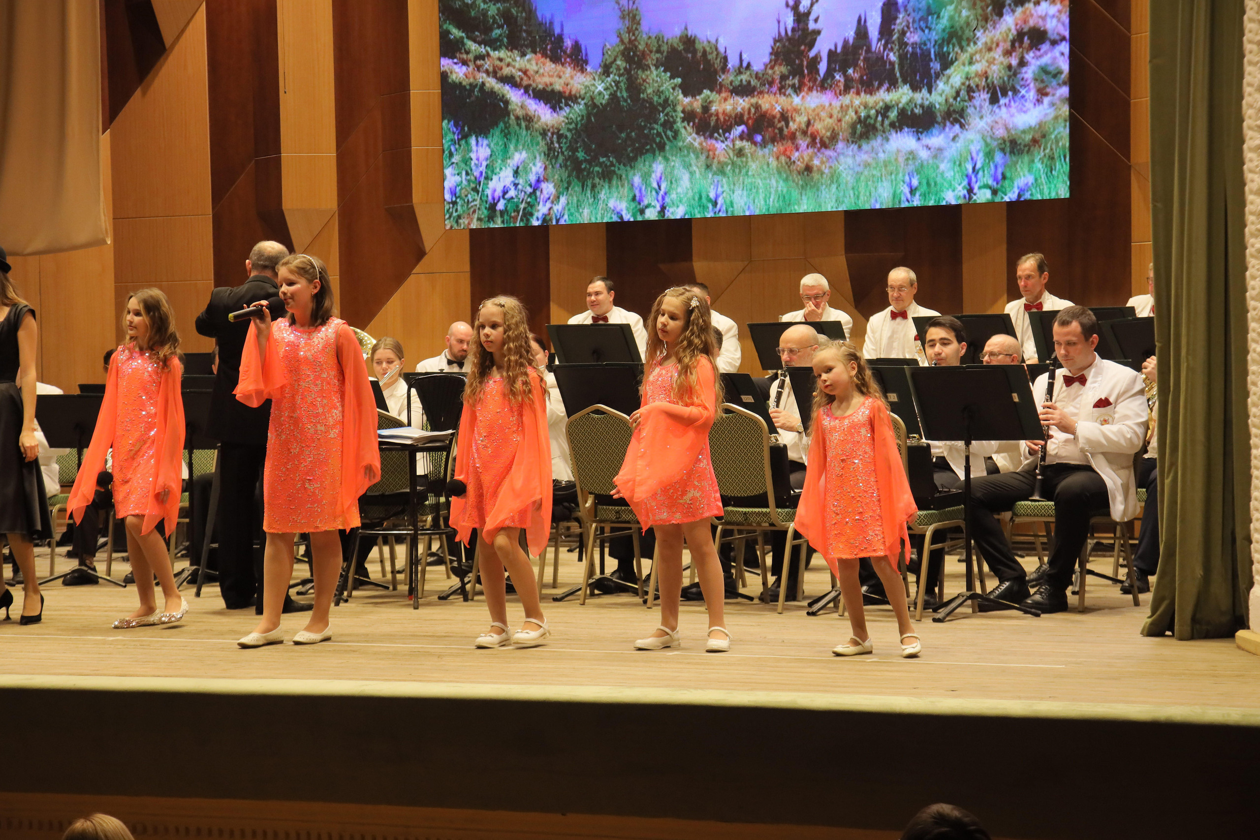 Отчётный концерт в филармонии. Фотограф, видеограф