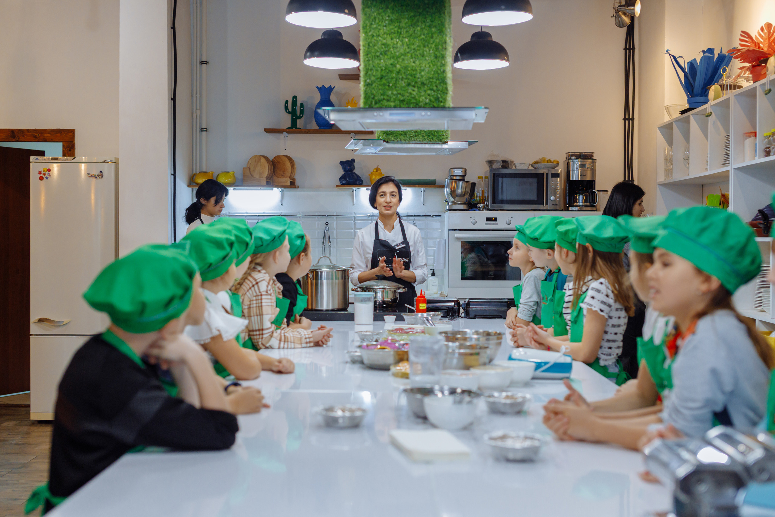 Внеклассное детское мероприятие. Фотограф, видеограф