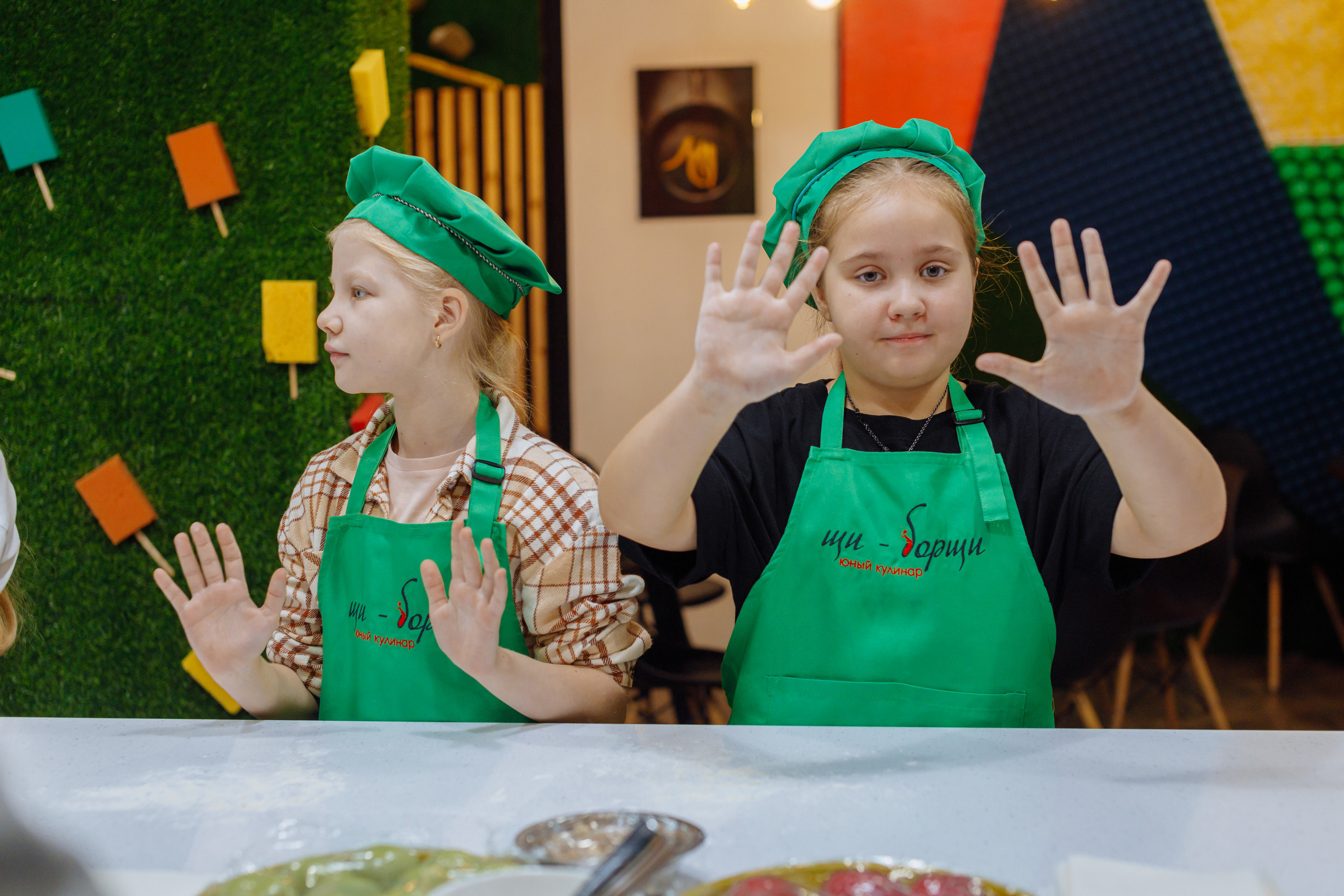 Внеклассное детское мероприятие. Фотограф, видеограф