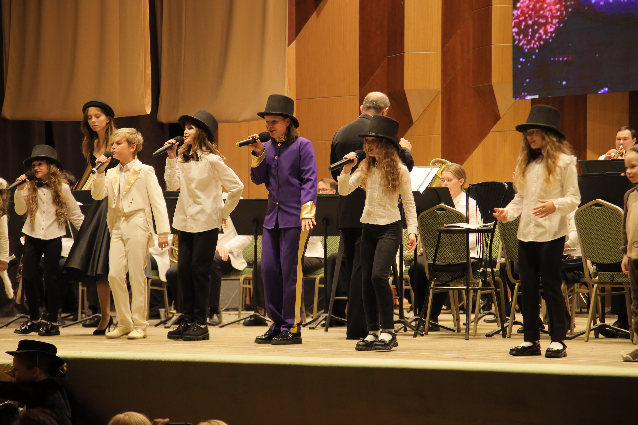 Отчётный концерт в филармонии. Фотограф, видеограф