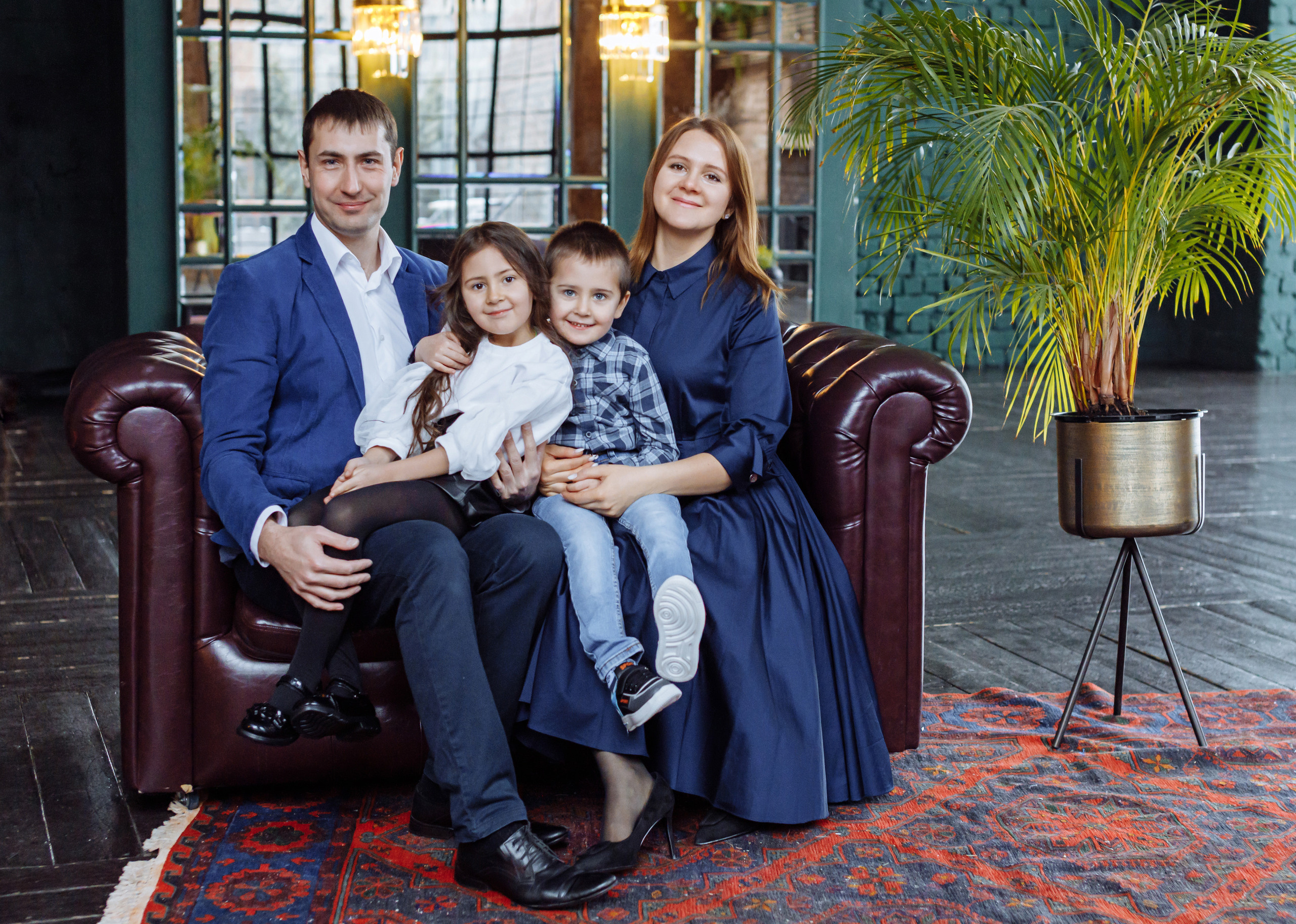 Семейная в студии 3. Фотограф, видеограф