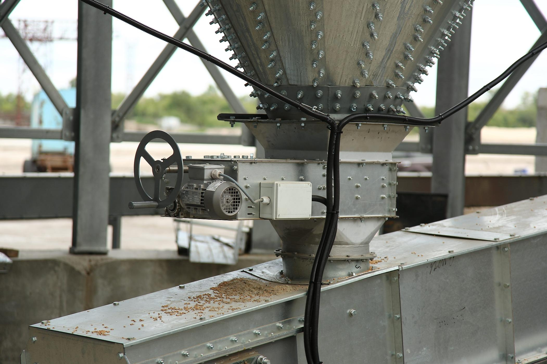 ROMAX изготовление конструкций и оборудования для зернохранилищ. Фотограф, видеограф