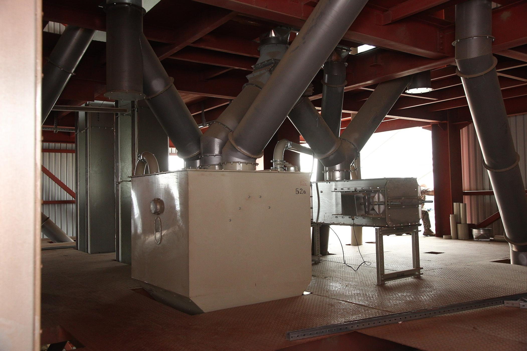 ROMAX изготовление конструкций и оборудования для зернохранилищ. Фотограф, видеограф