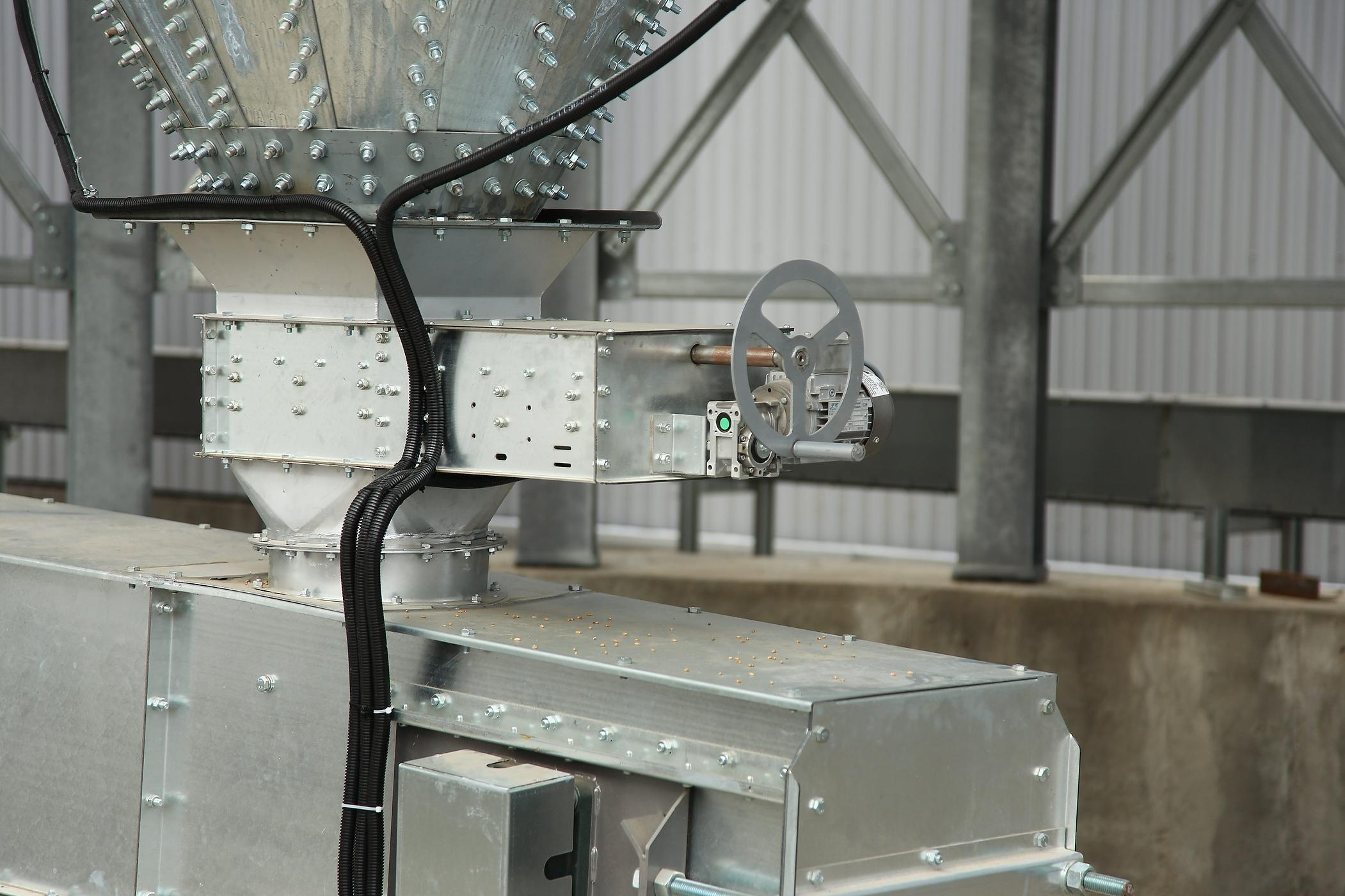 ROMAX изготовление конструкций и оборудования для зернохранилищ. Фотограф, видеограф