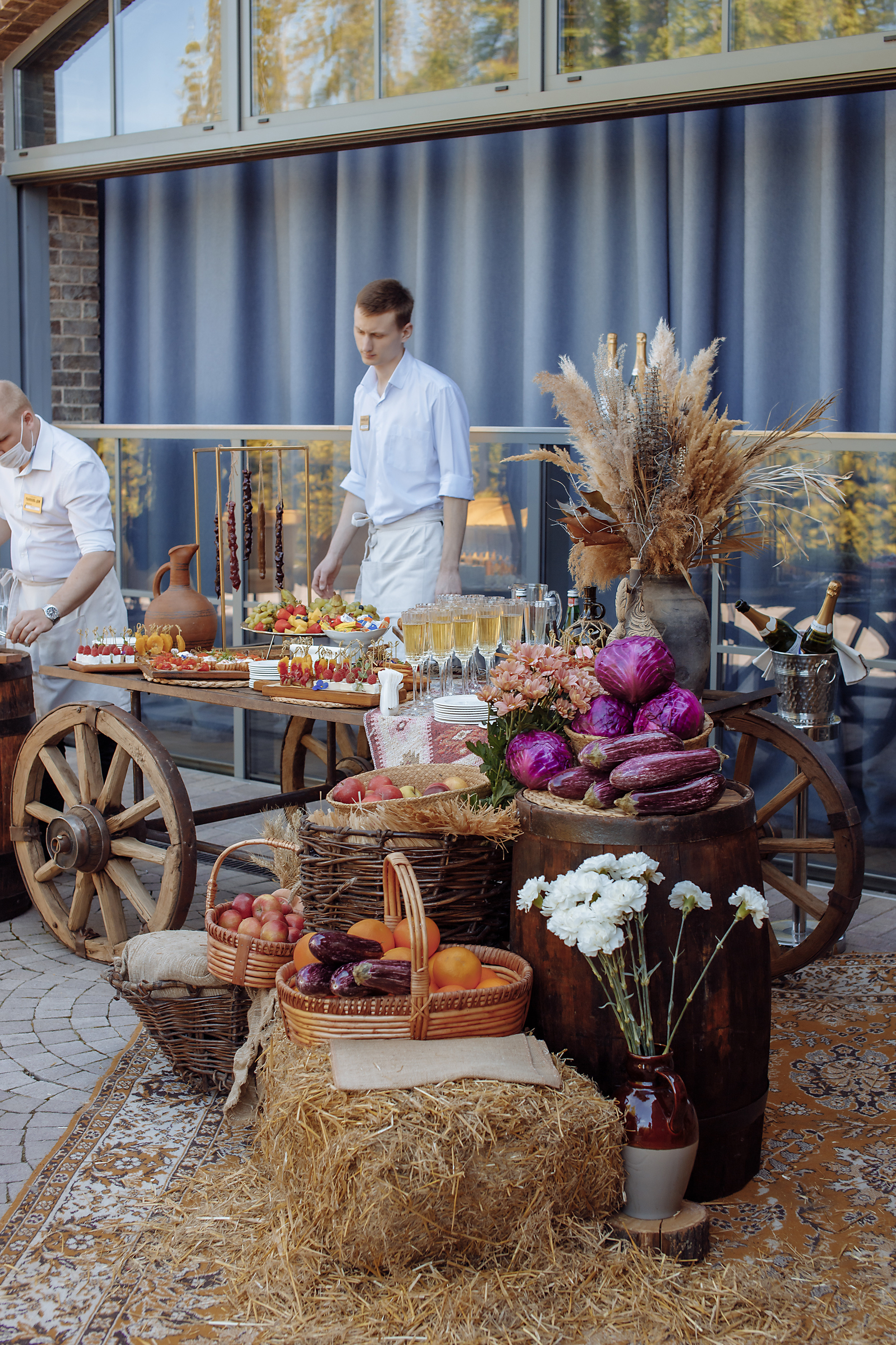 Работа декоратора. Фотограф, видеограф
