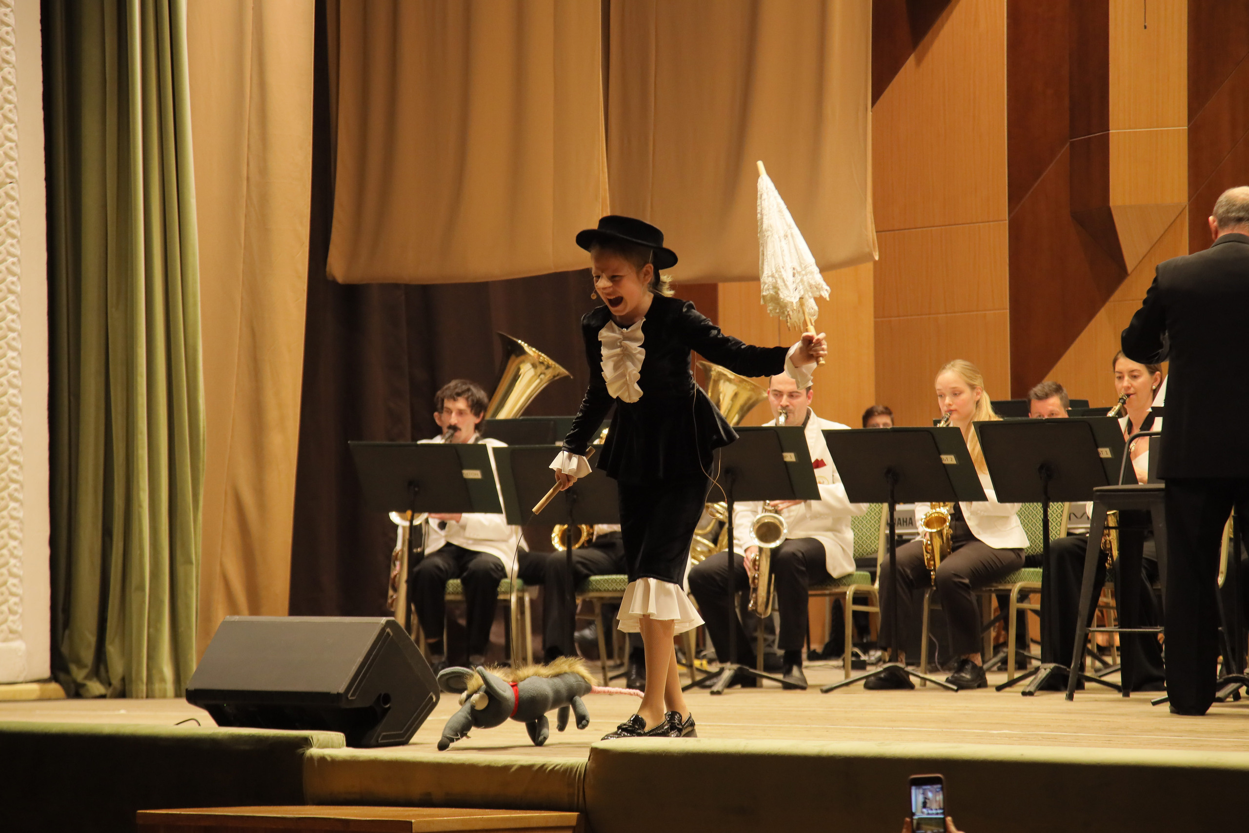 Отчётный концерт в филармонии. Фотограф, видеограф