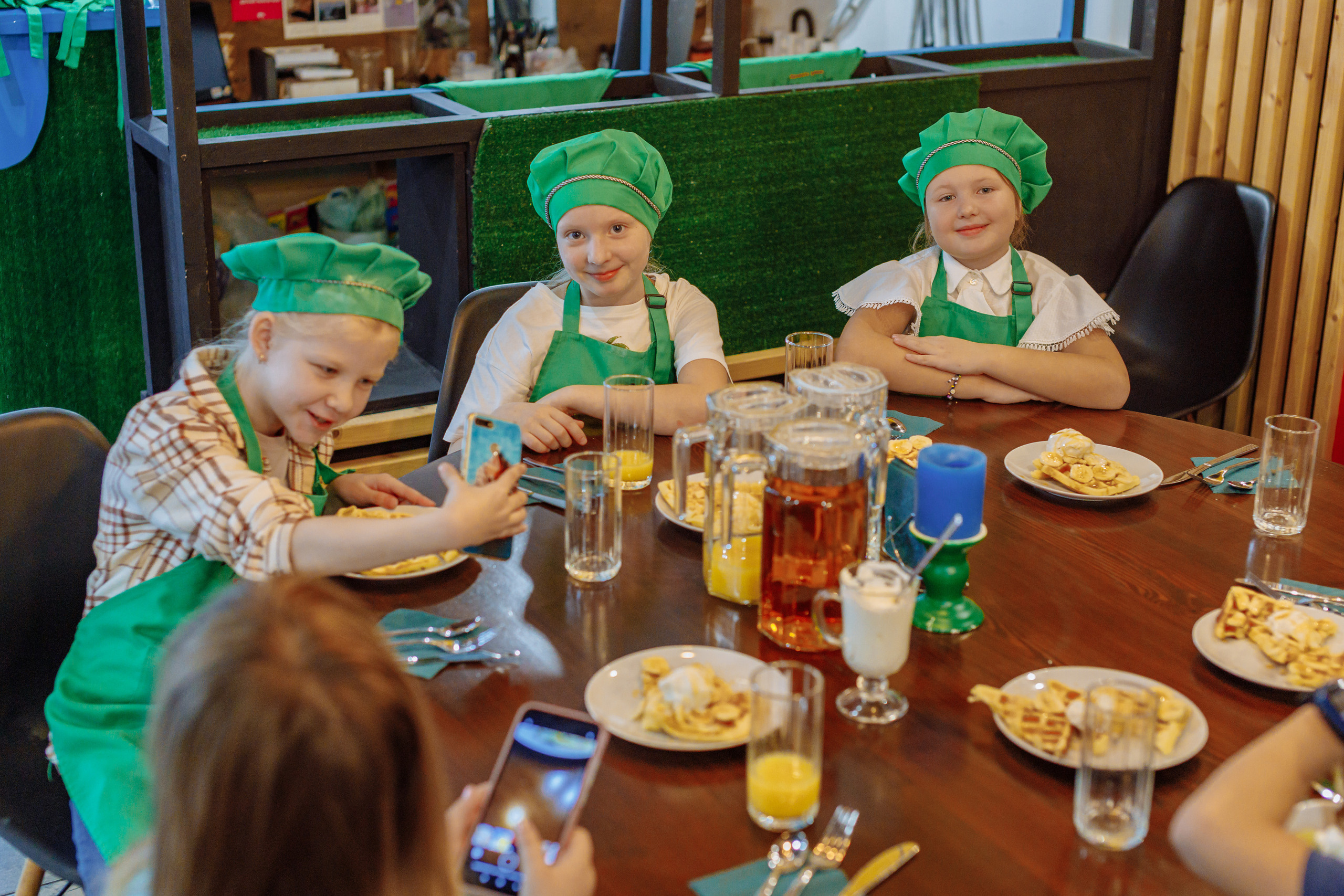 Внеклассное детское мероприятие. Фотограф, видеограф
