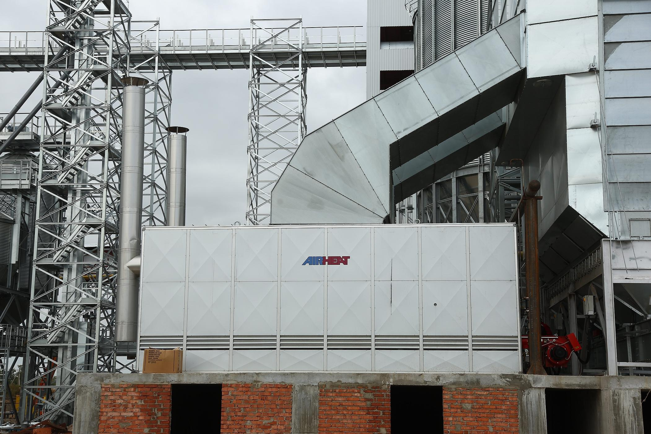 ROMAX изготовление конструкций и оборудования для зернохранилищ. Фотограф, видеограф