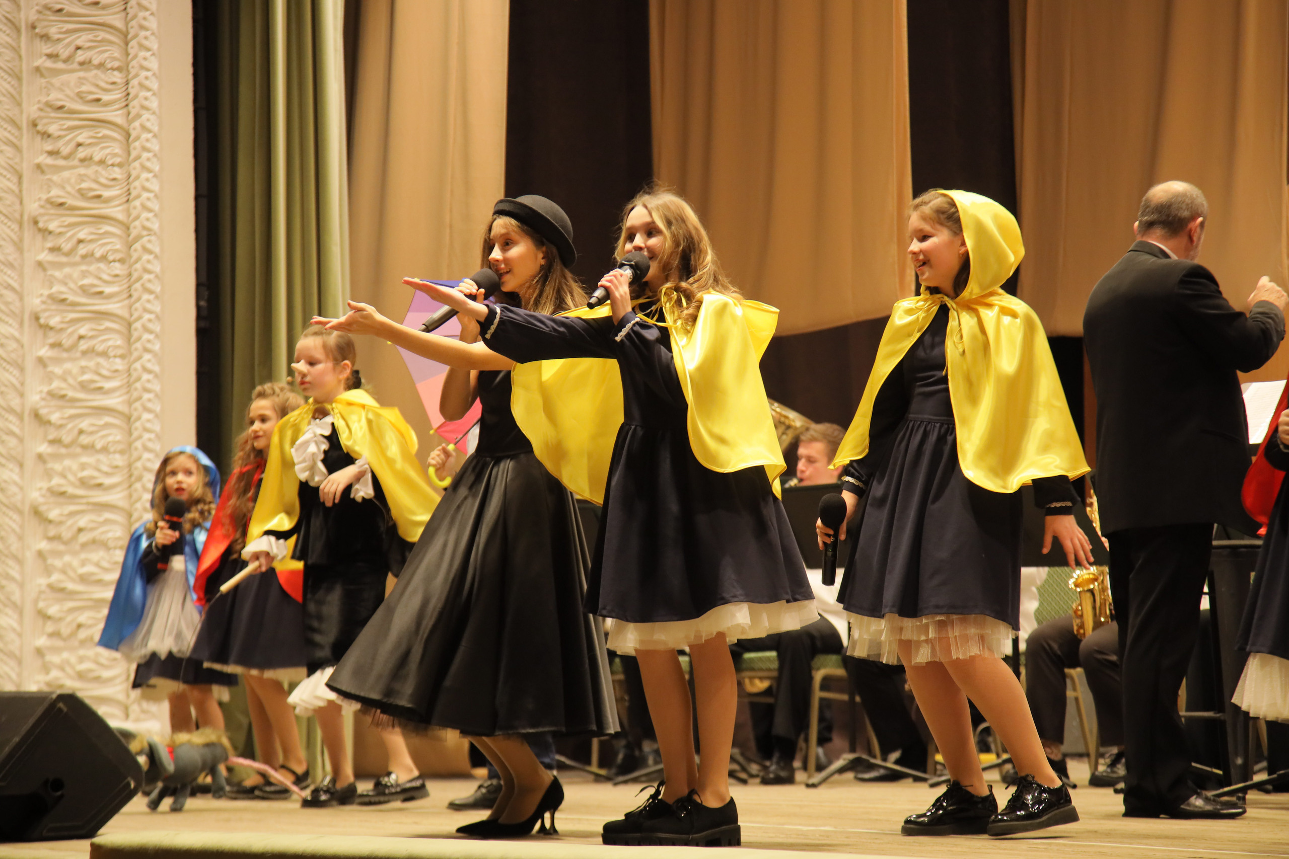 Отчётный концерт в филармонии. Фотограф, видеограф