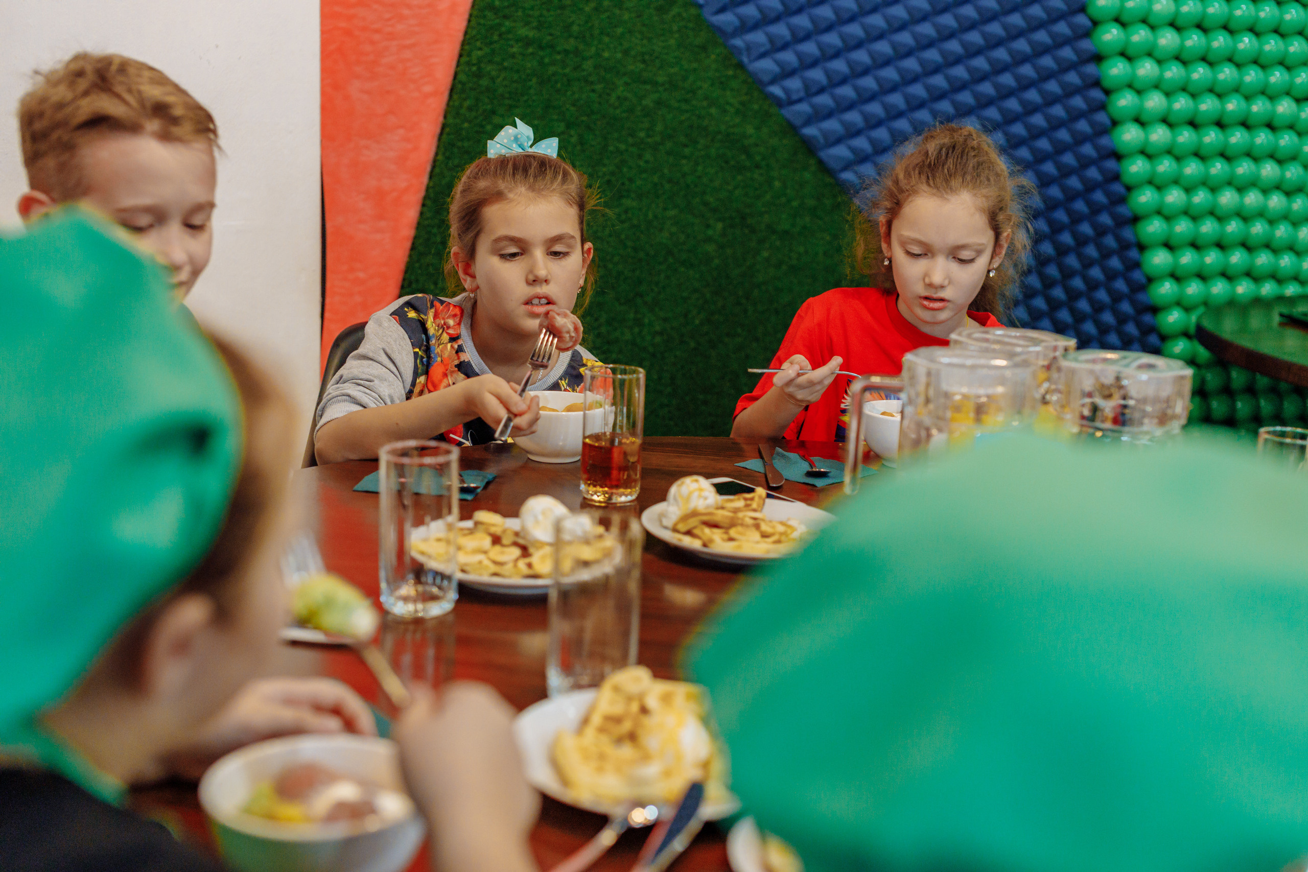 Внеклассное детское мероприятие. Фотограф, видеограф