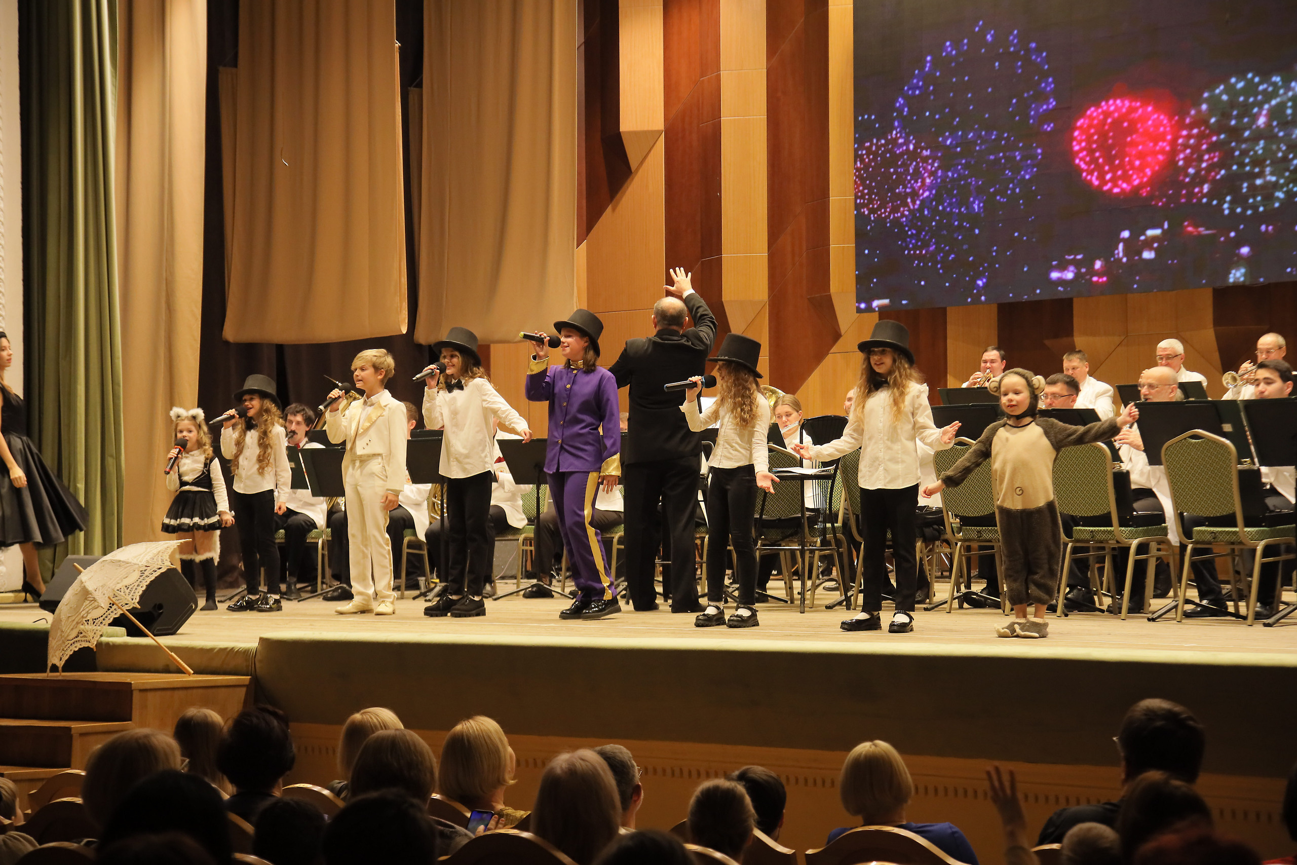Отчётный концерт в филармонии. Фотограф, видеограф