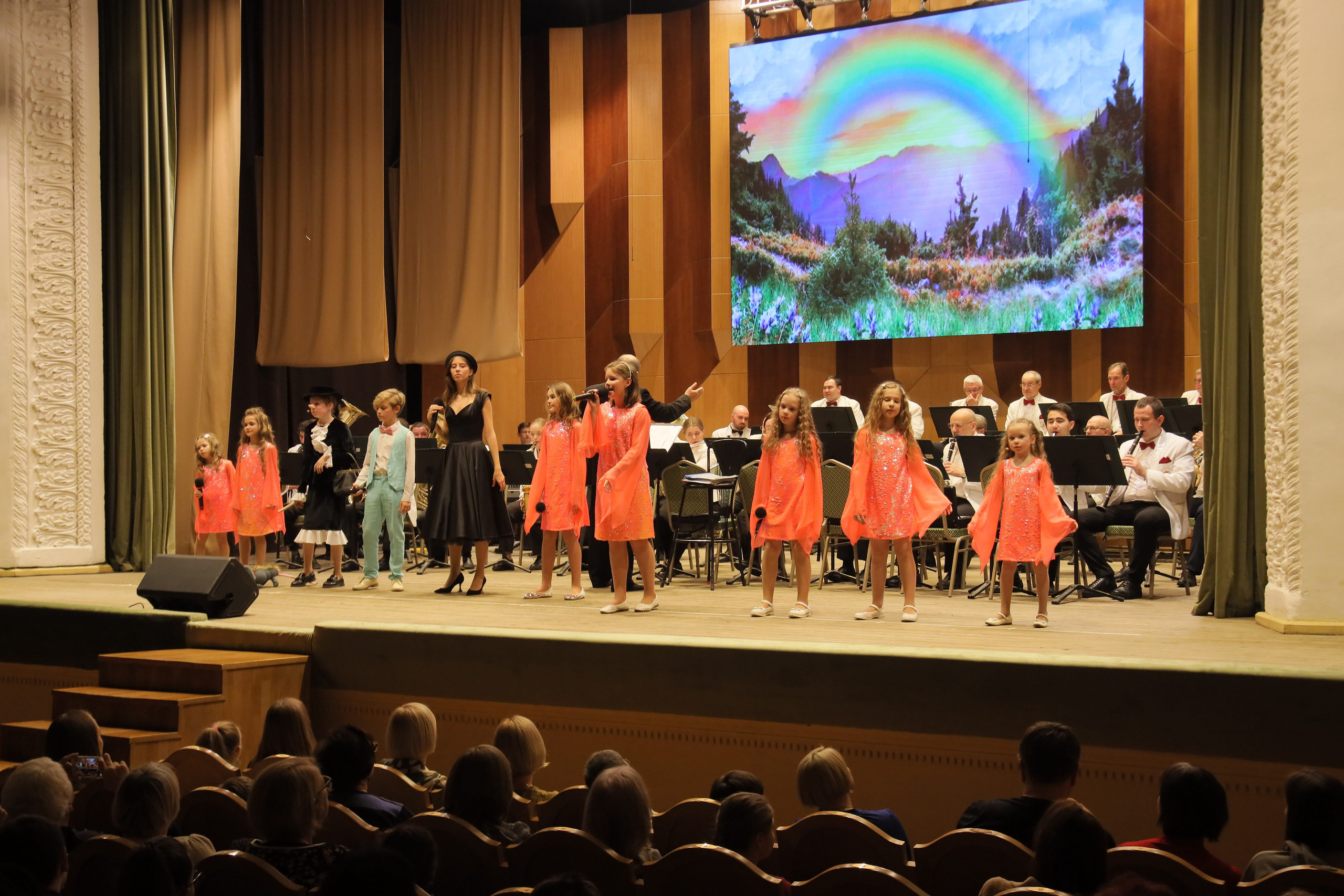 Отчётный концерт в филармонии. Фотограф, видеограф