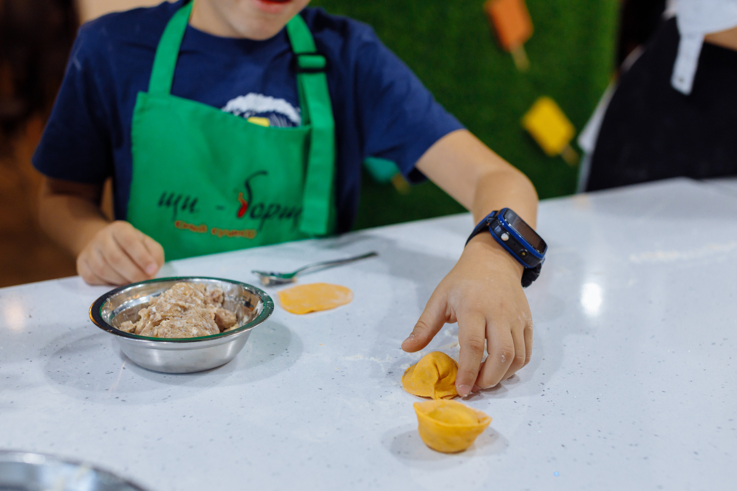 Внеклассное детское мероприятие. Фотограф, видеограф