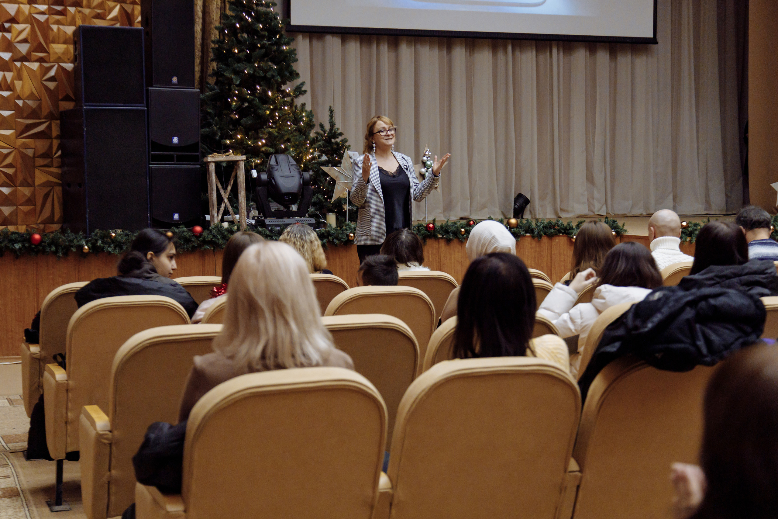 Новогодний концерт в КИТиФ. Фотограф, видеограф