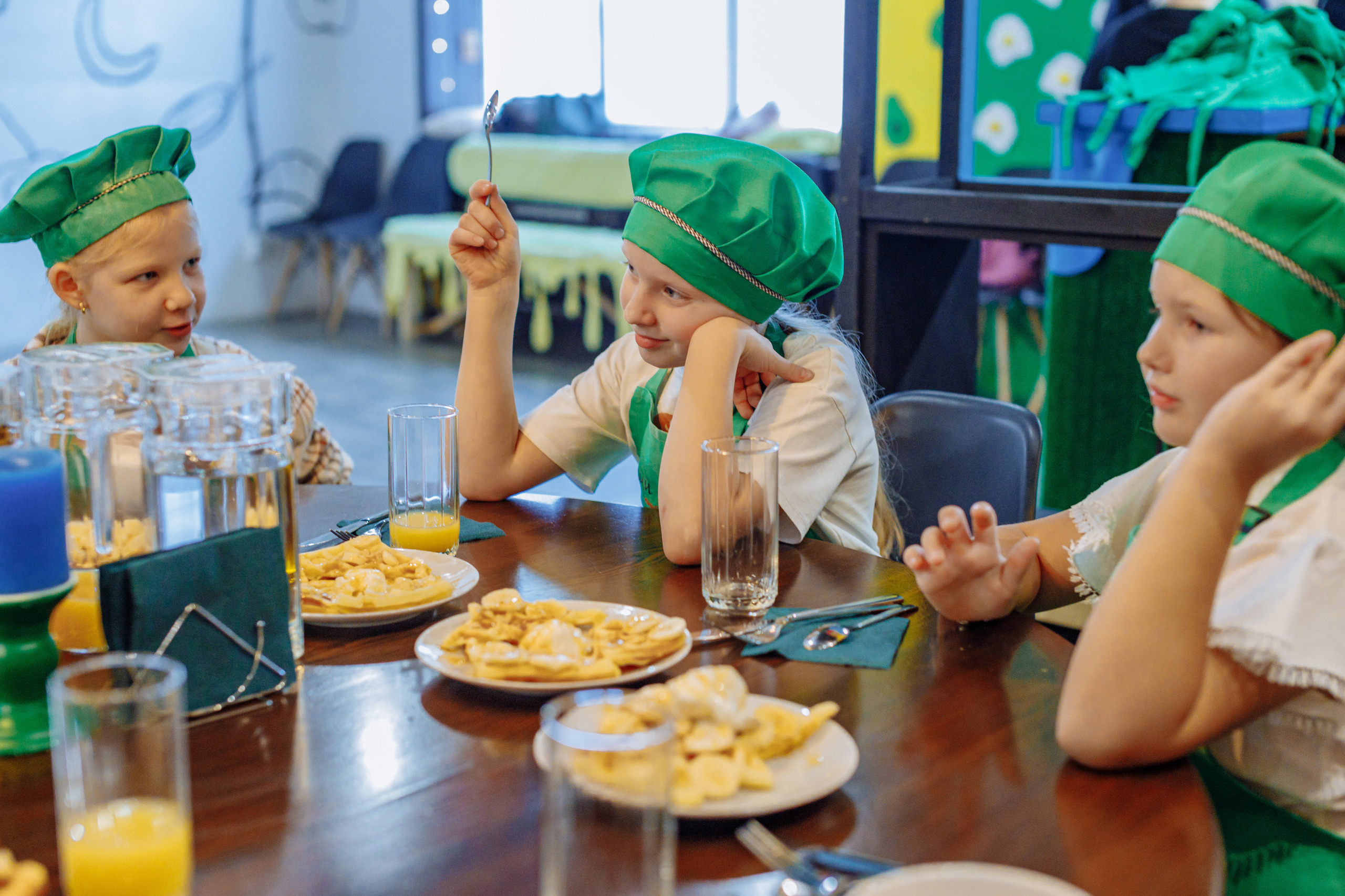 Внеклассное детское мероприятие. Фотограф, видеограф