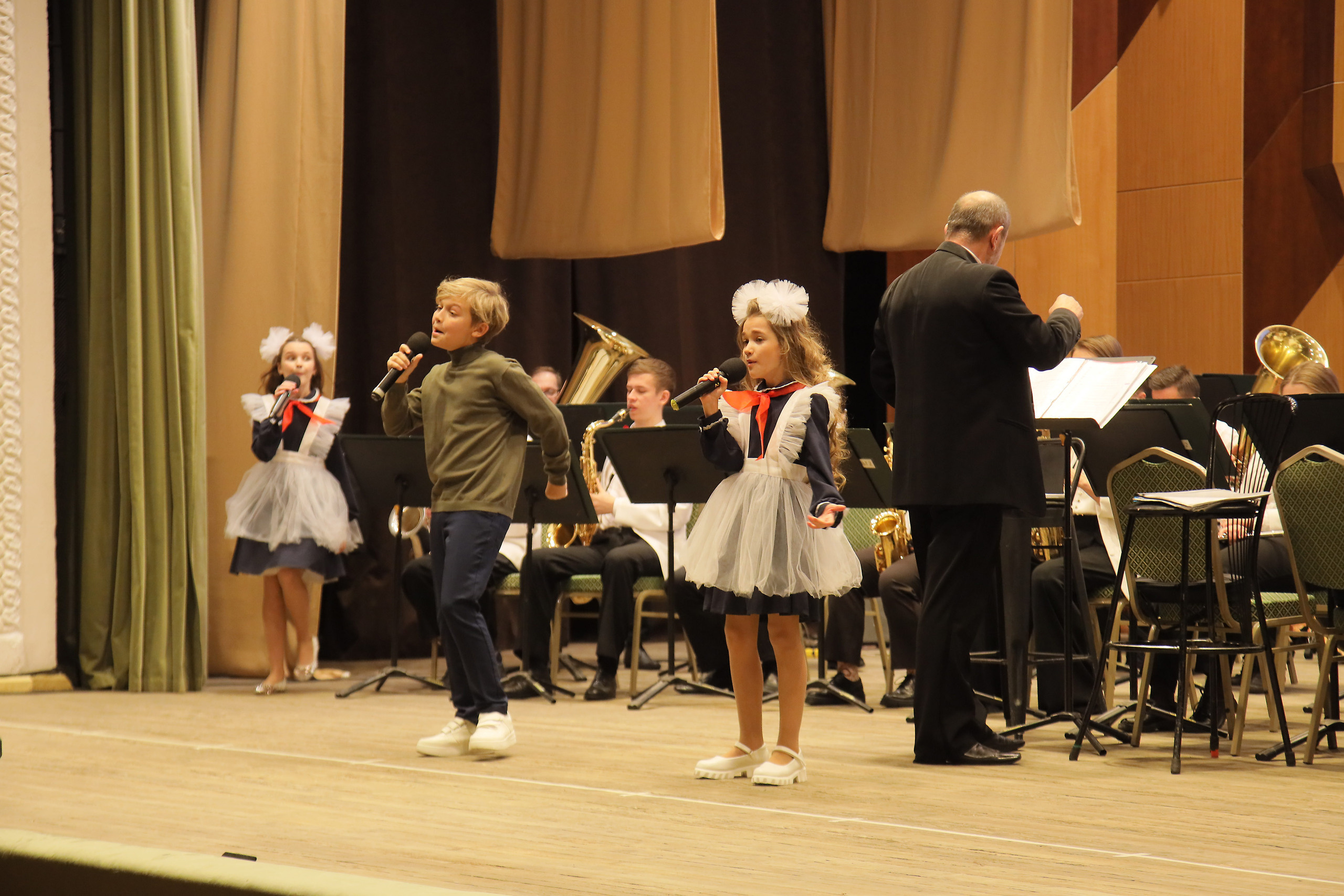 Отчётный концерт в филармонии. Фотограф, видеограф