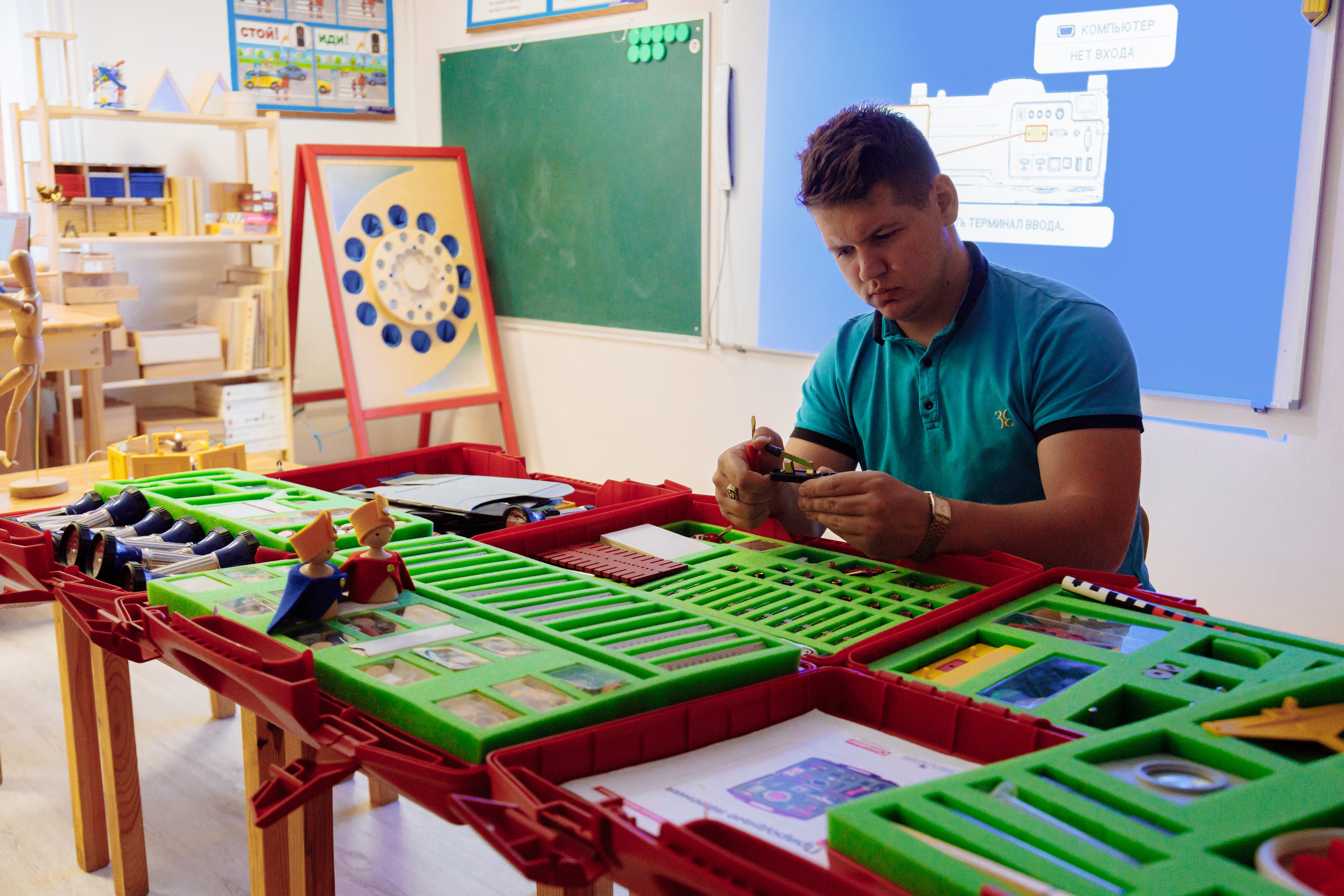 Детский обучающий центр. Фотограф, видеограф