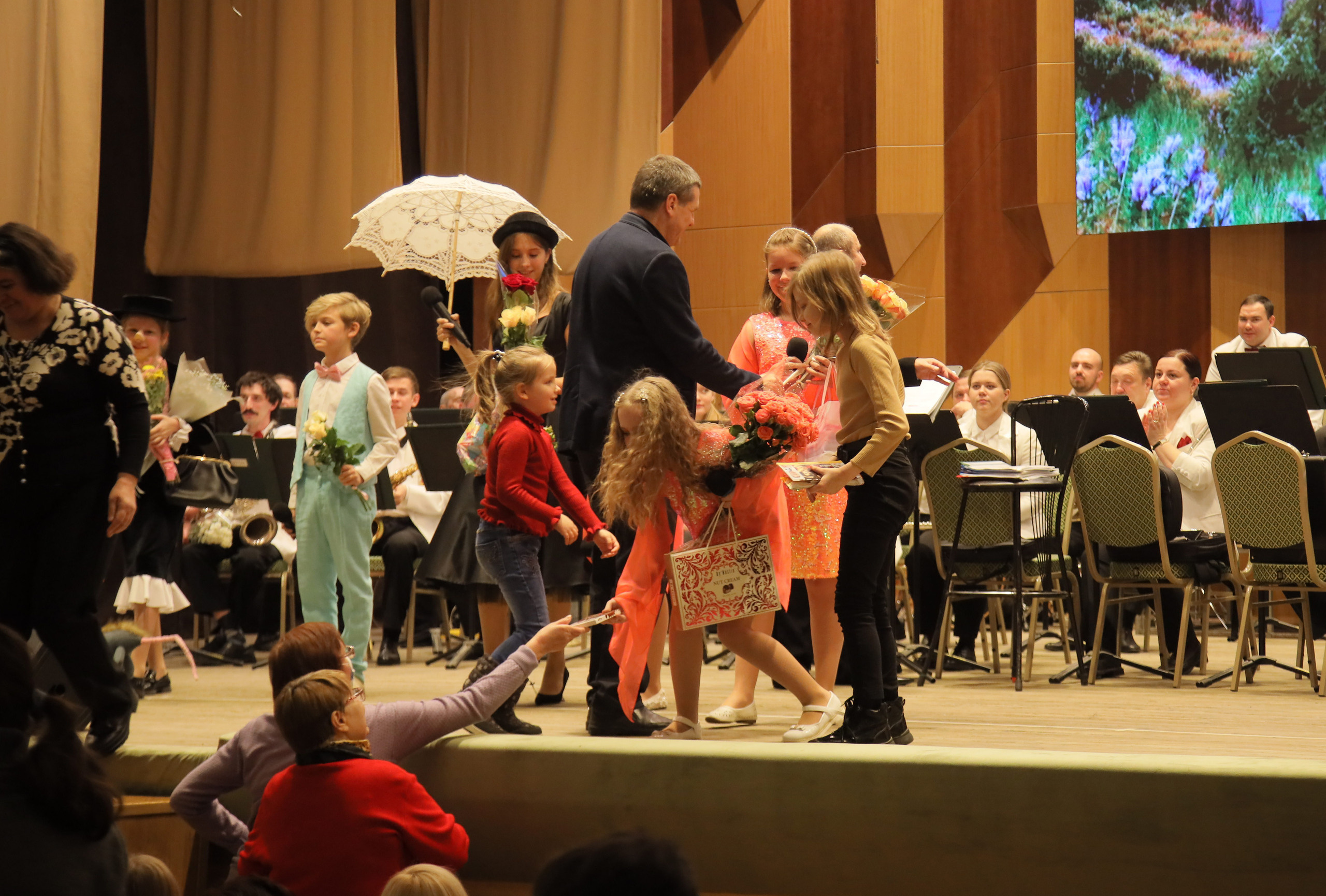 Отчётный концерт в филармонии. Фотограф, видеограф