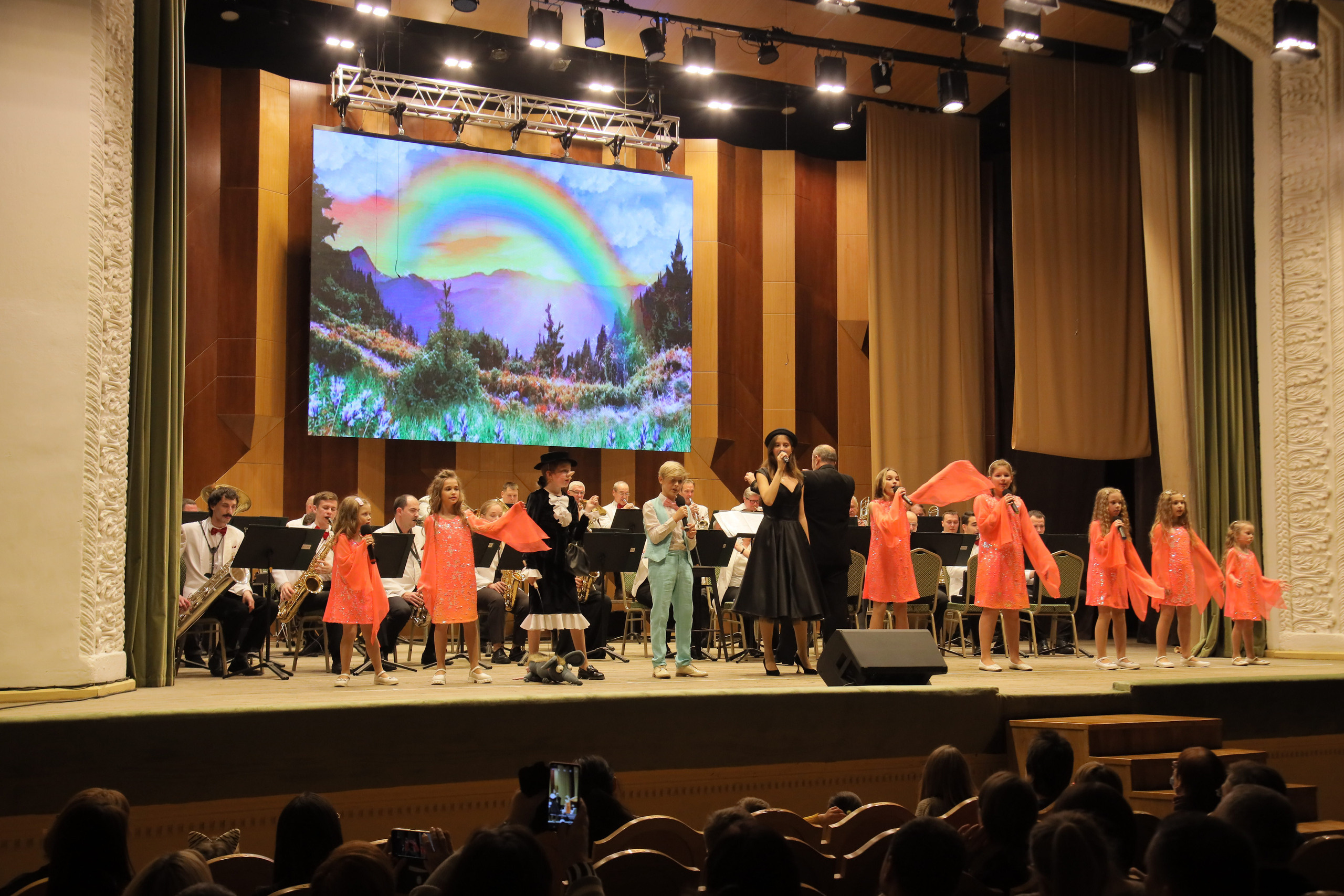 Отчётный концерт в филармонии. Фотограф, видеограф