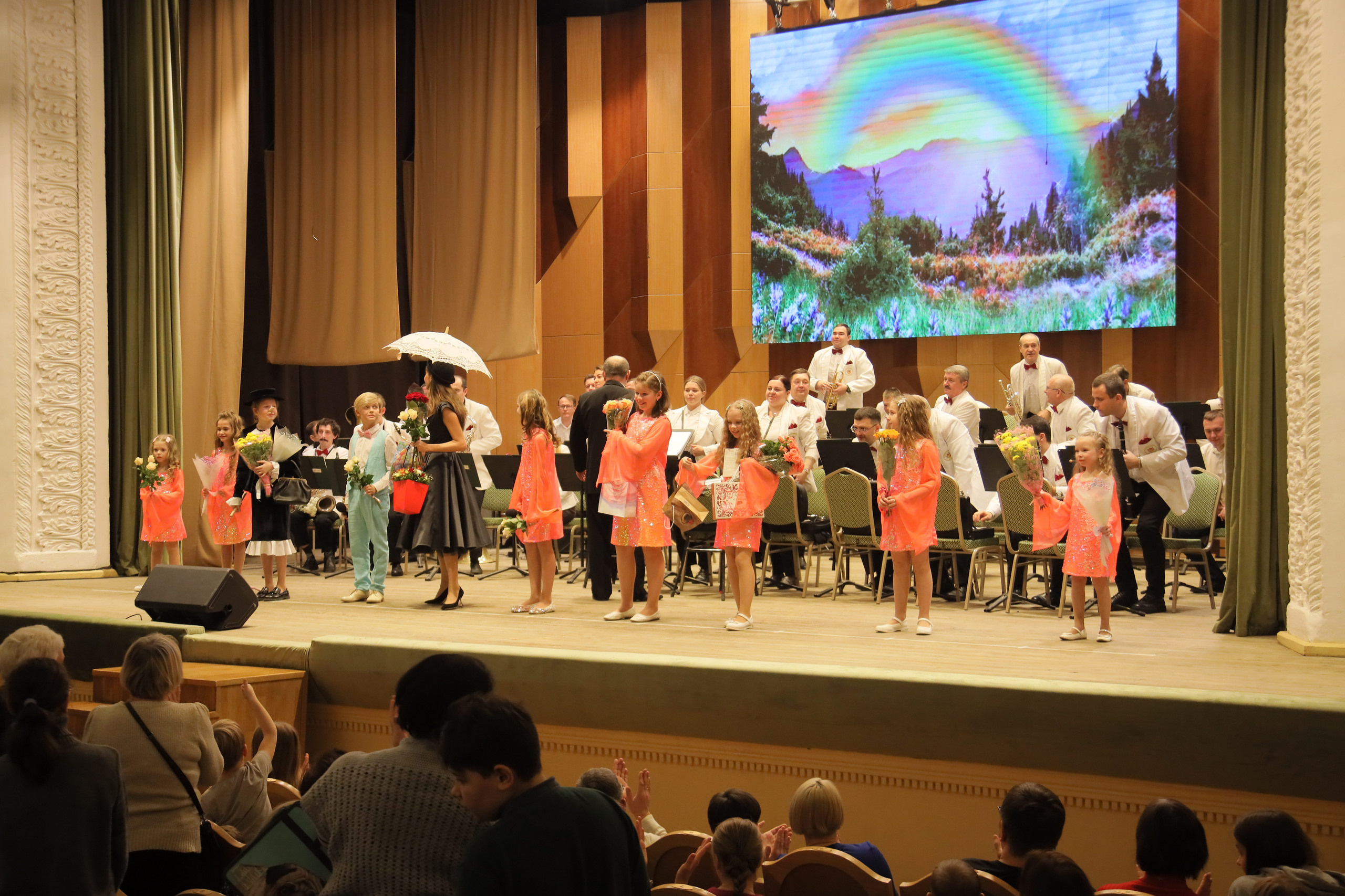 Отчётный концерт в филармонии. Фотограф, видеограф