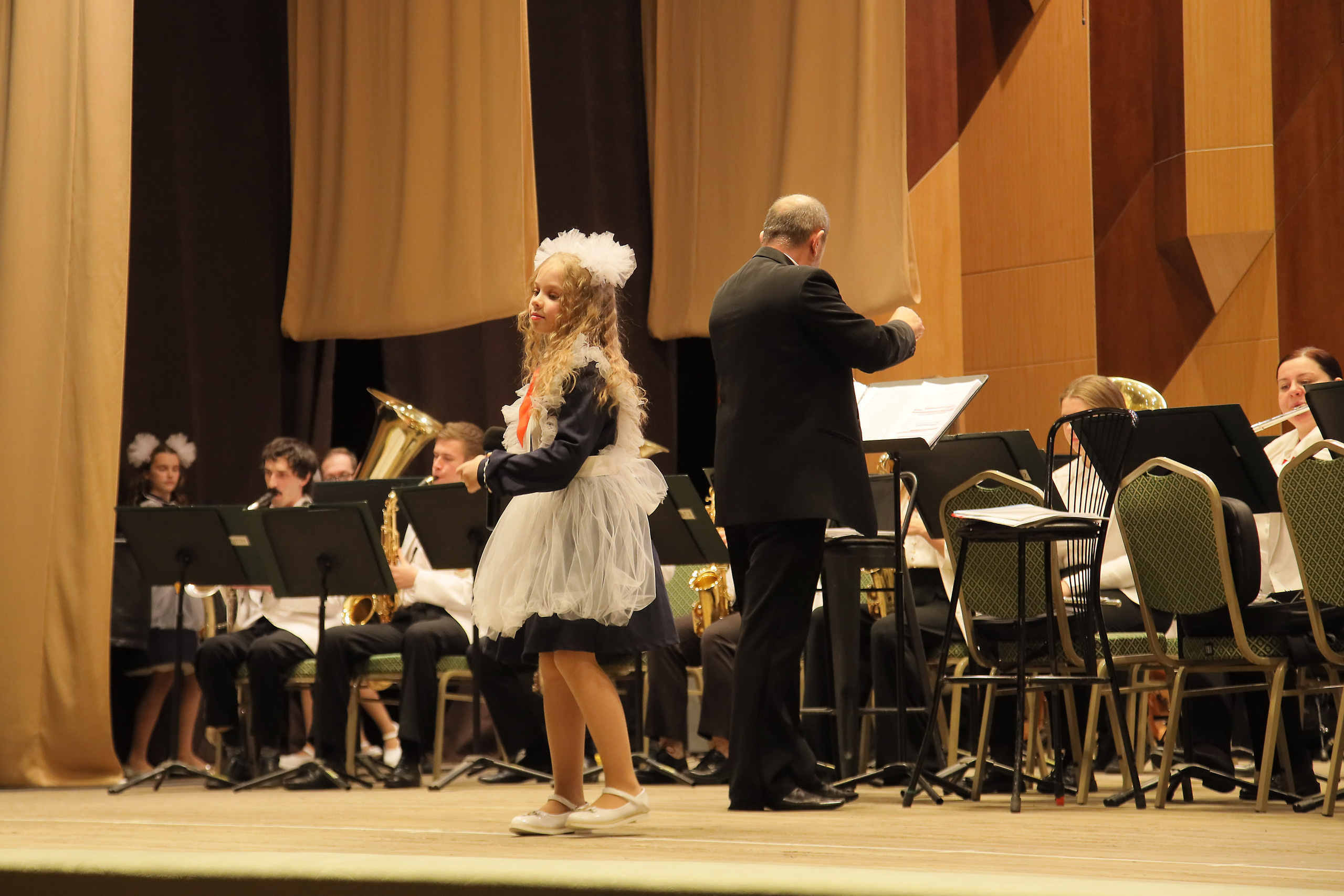 Отчётный концерт в филармонии. Фотограф, видеограф