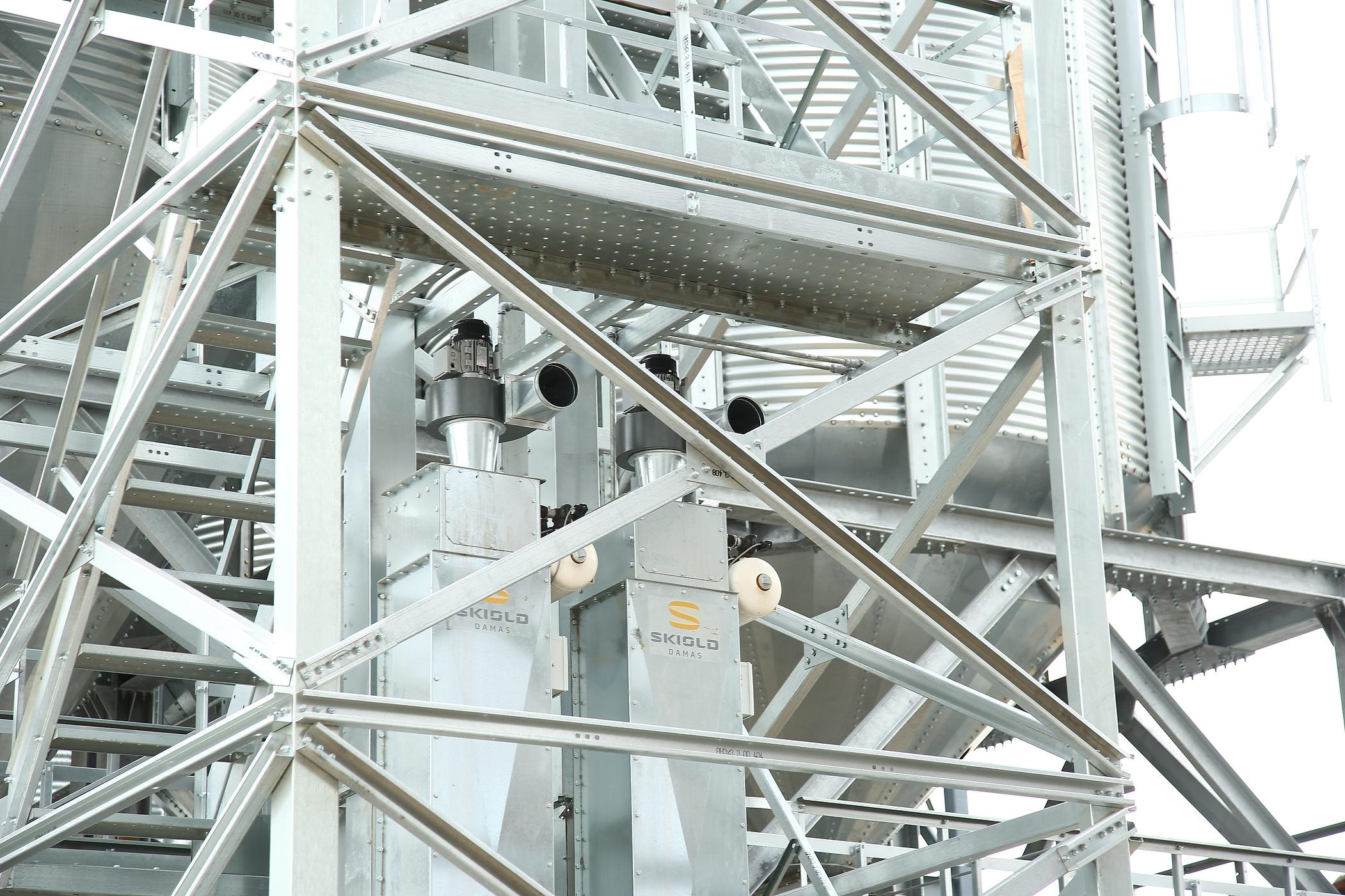 ROMAX изготовление конструкций и оборудования для зернохранилищ. Фотограф, видеограф