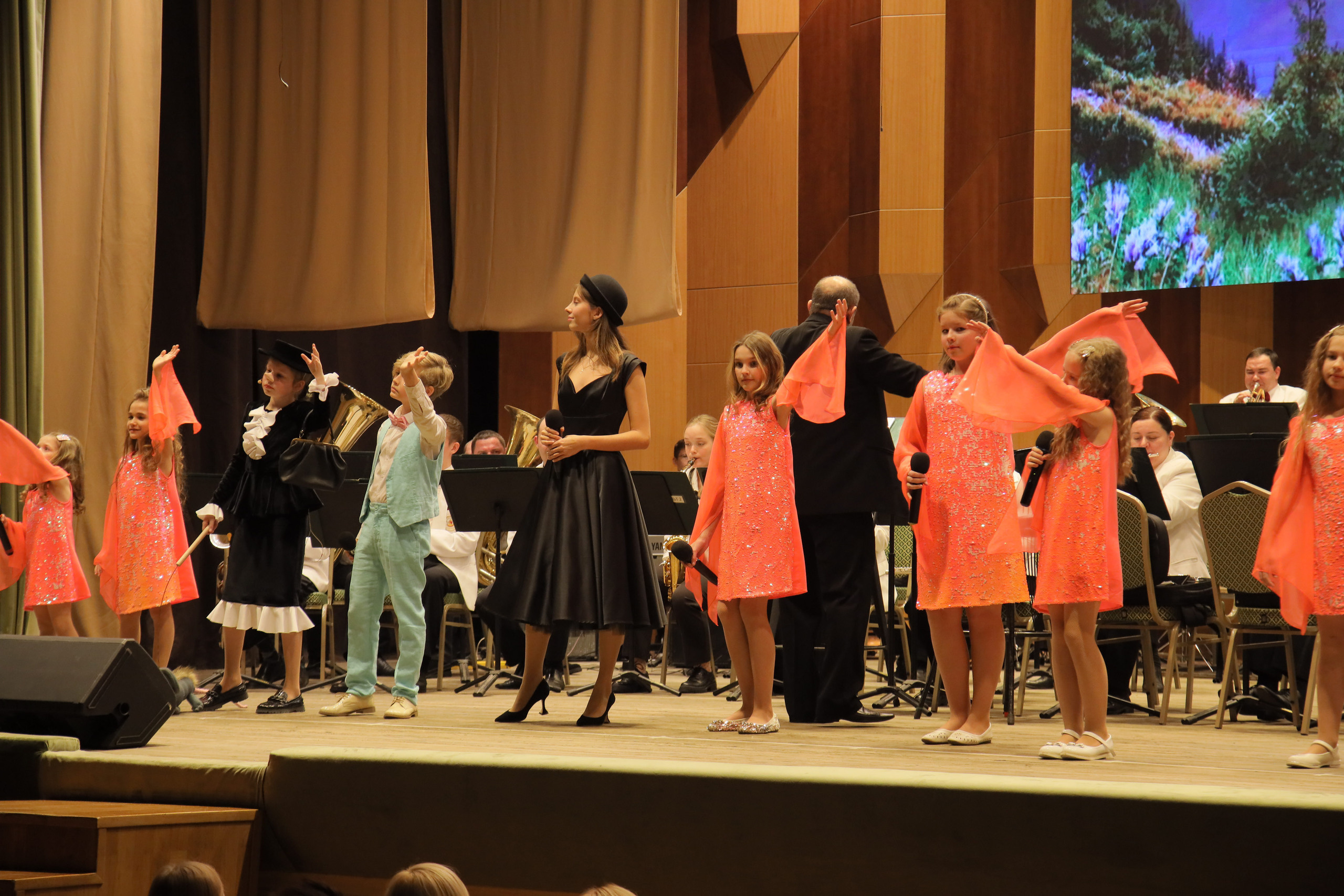 Отчётный концерт в филармонии. Фотограф, видеограф