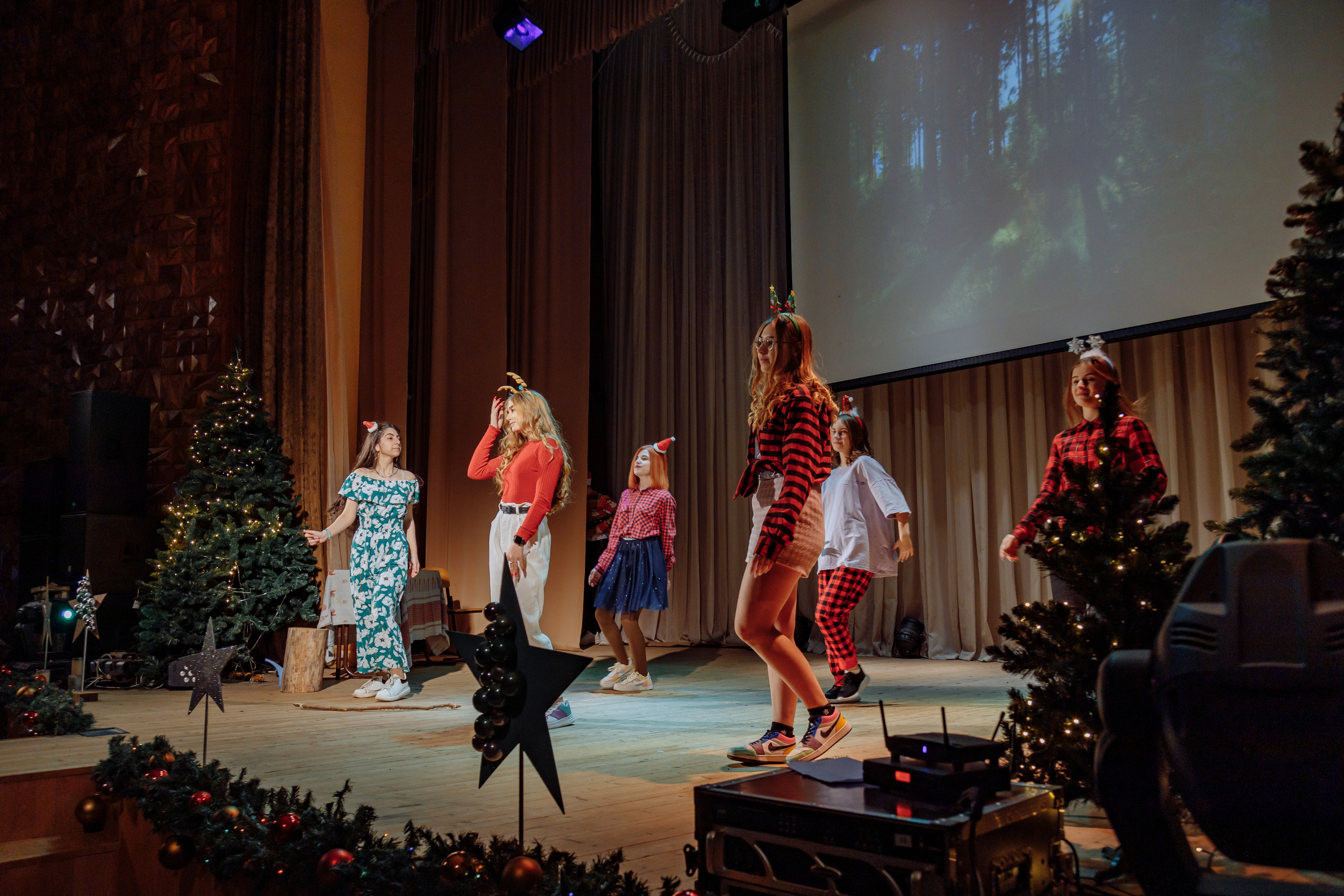 Новогодний концерт в КИТиФ. Фотограф, видеограф