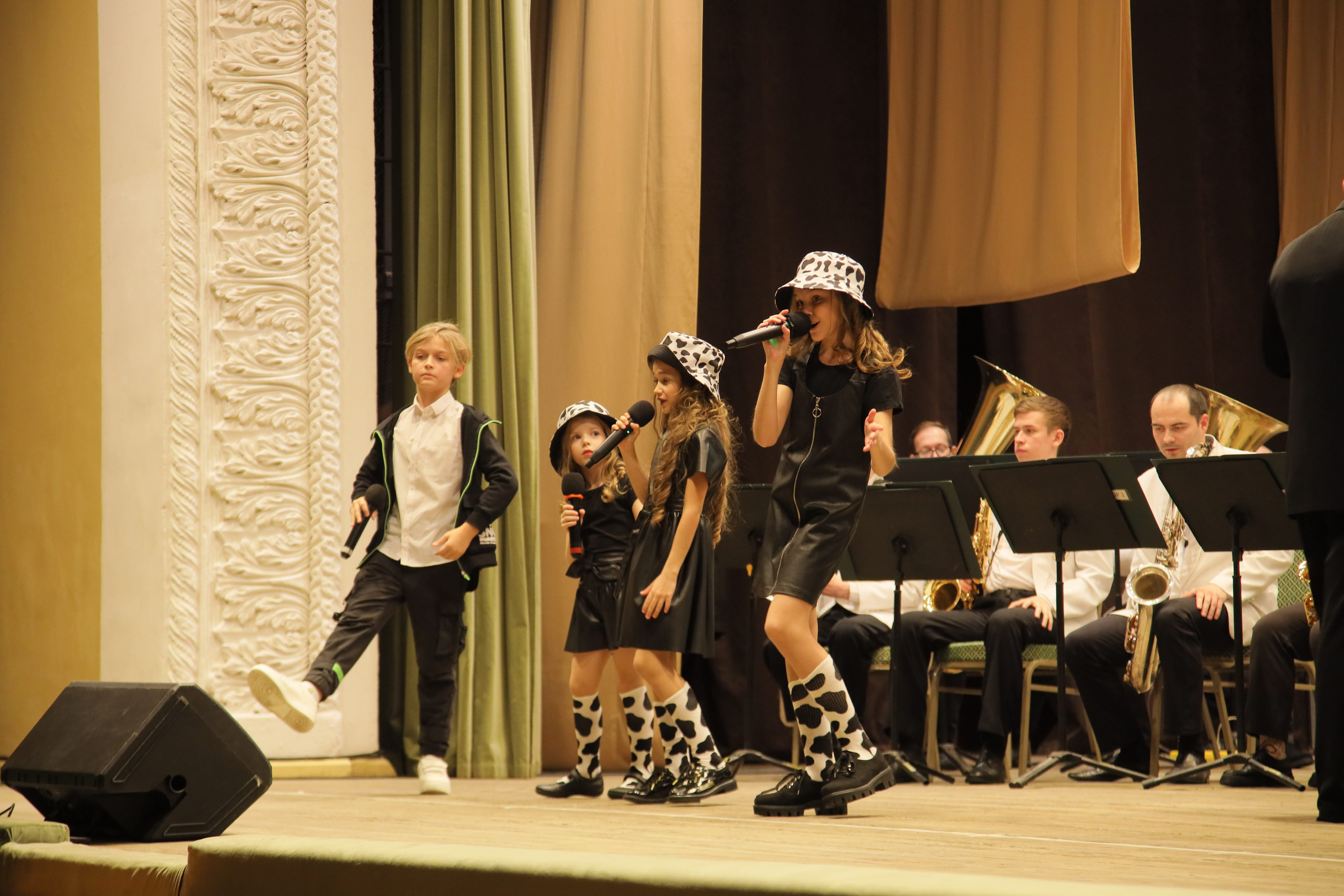 Отчётный концерт в филармонии. Фотограф, видеограф