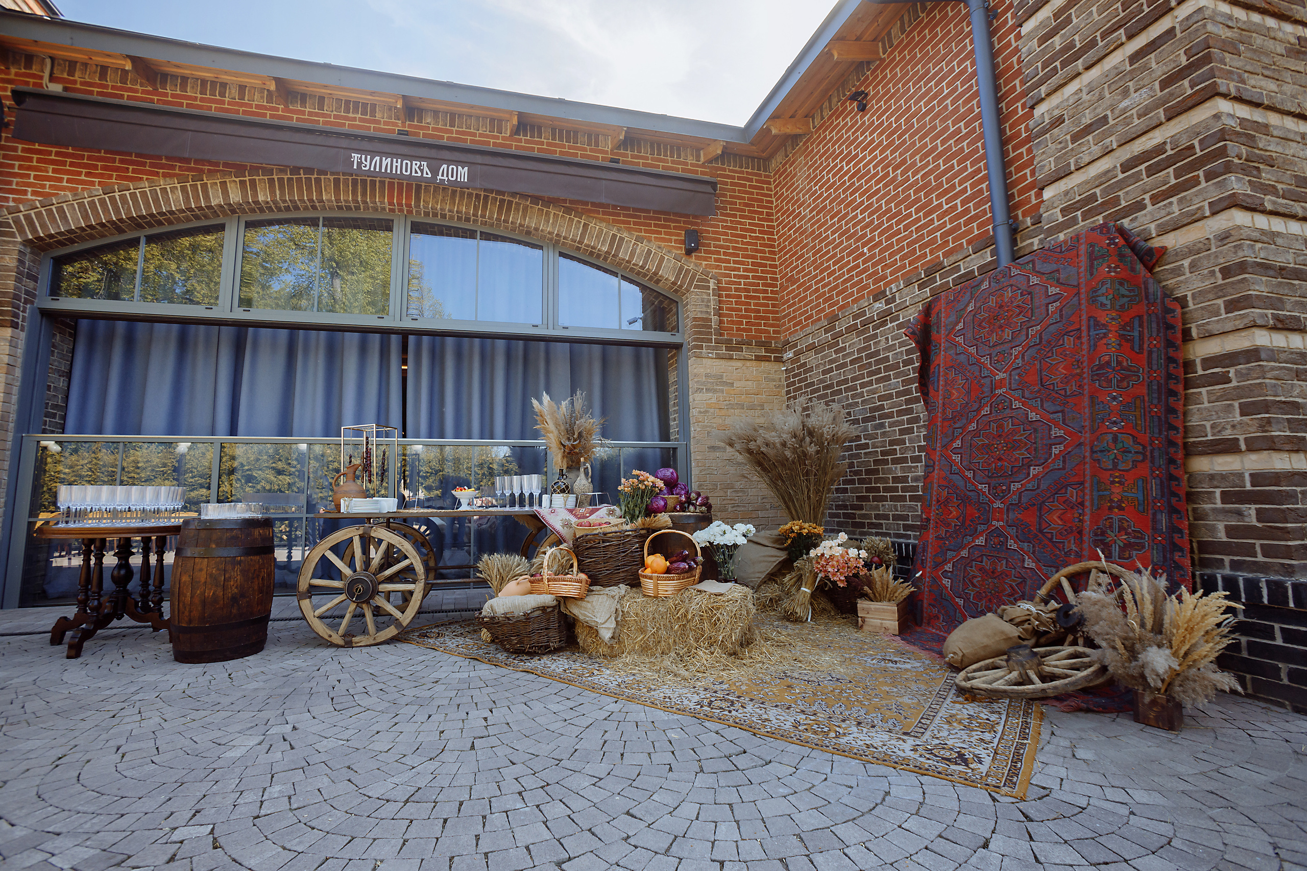 Работа декоратора. Фотограф, видеограф