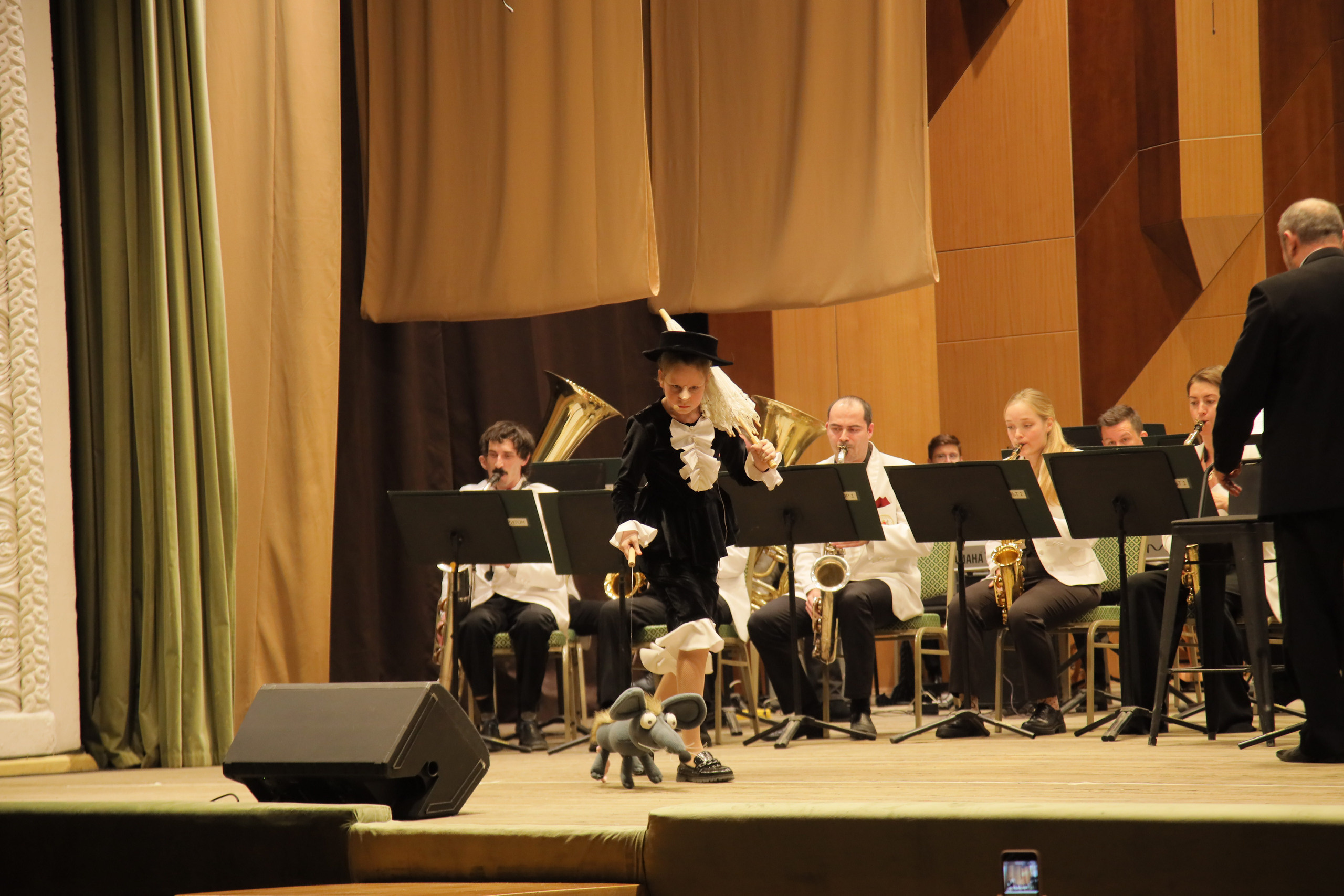 Отчётный концерт в филармонии. Фотограф, видеограф