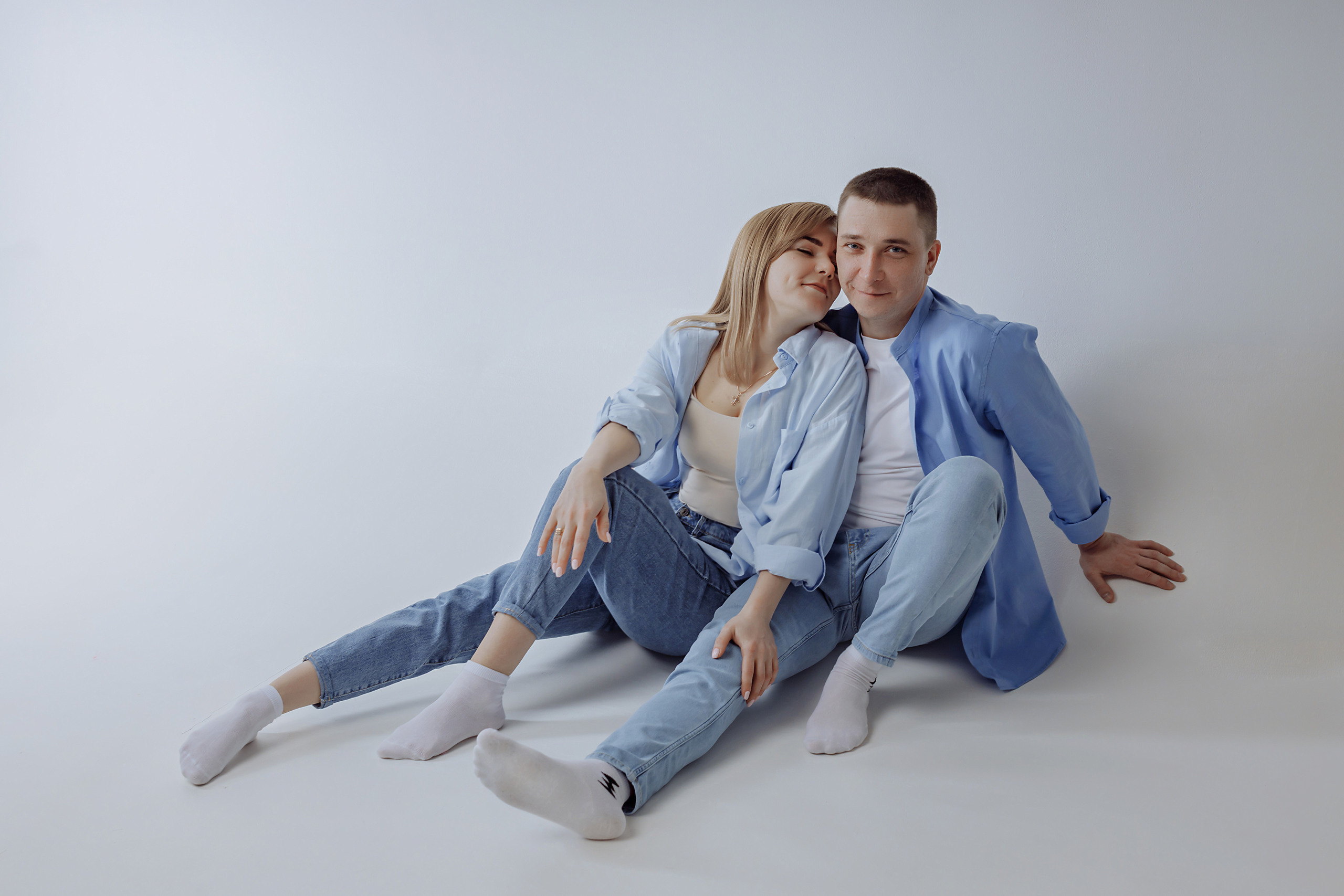 В студии. Фотограф, видеограф