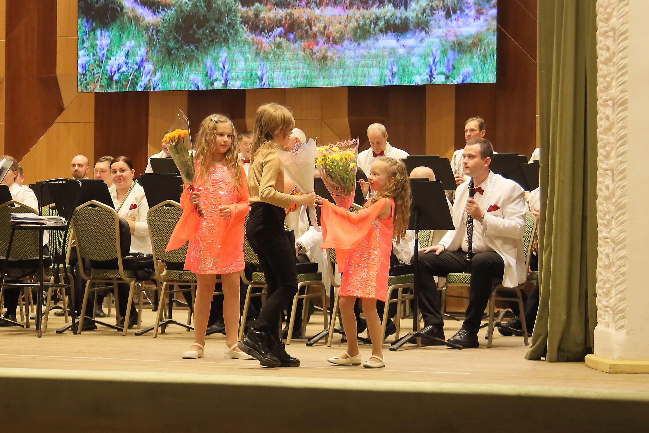 Отчётный концерт в филармонии. Фотограф, видеограф