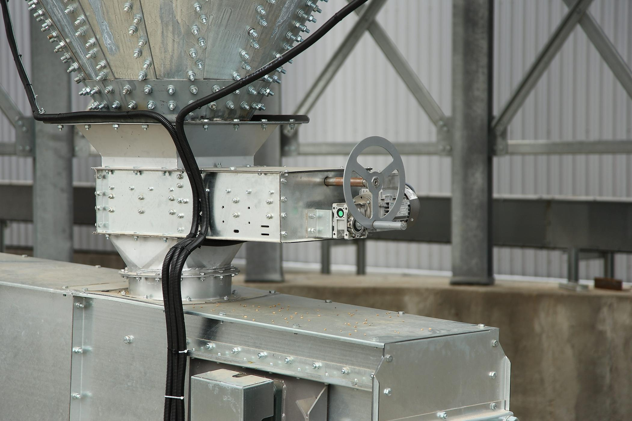 ROMAX изготовление конструкций и оборудования для зернохранилищ. Фотограф, видеограф