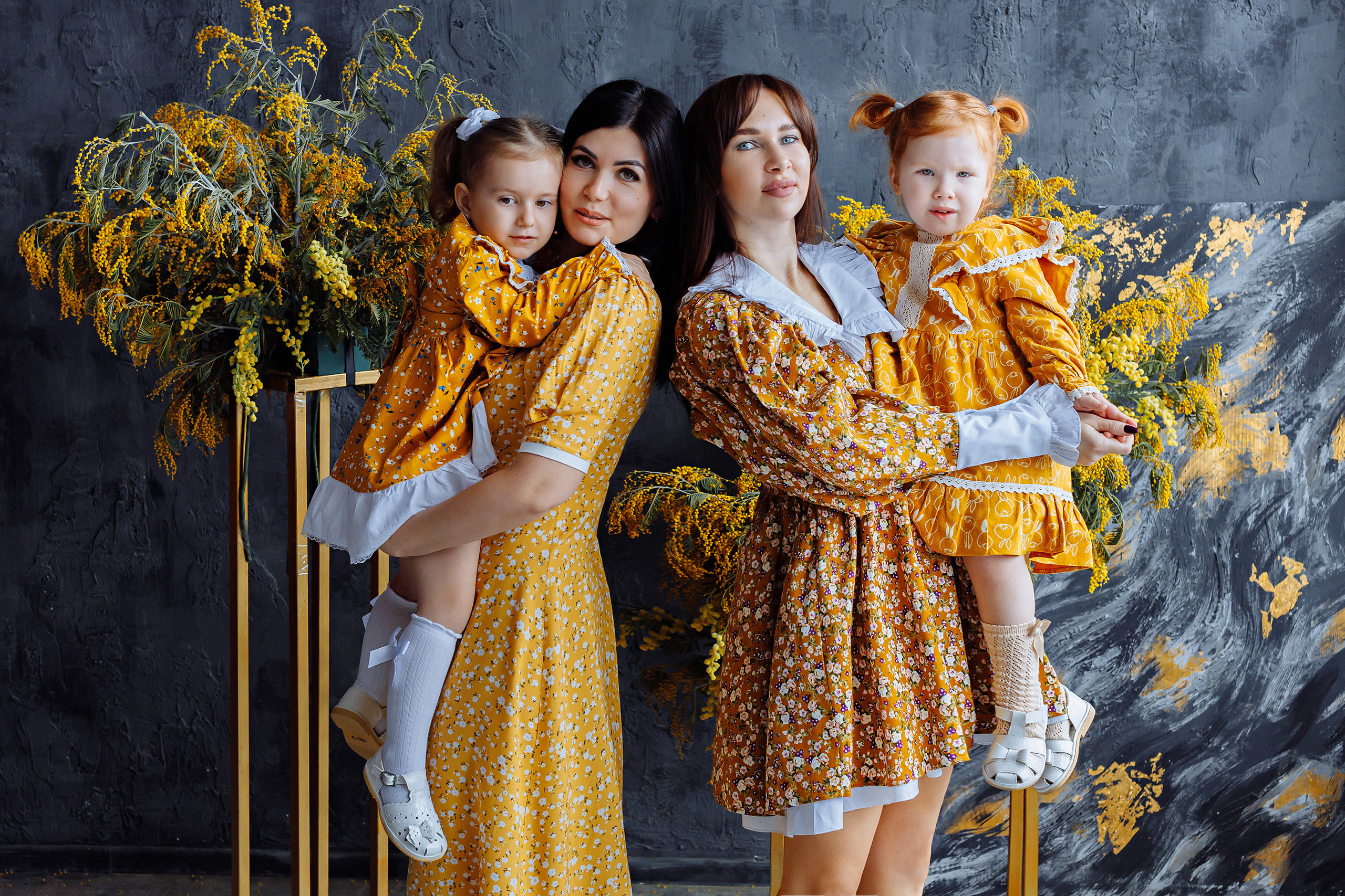 В мимозе. Фотограф, видеограф