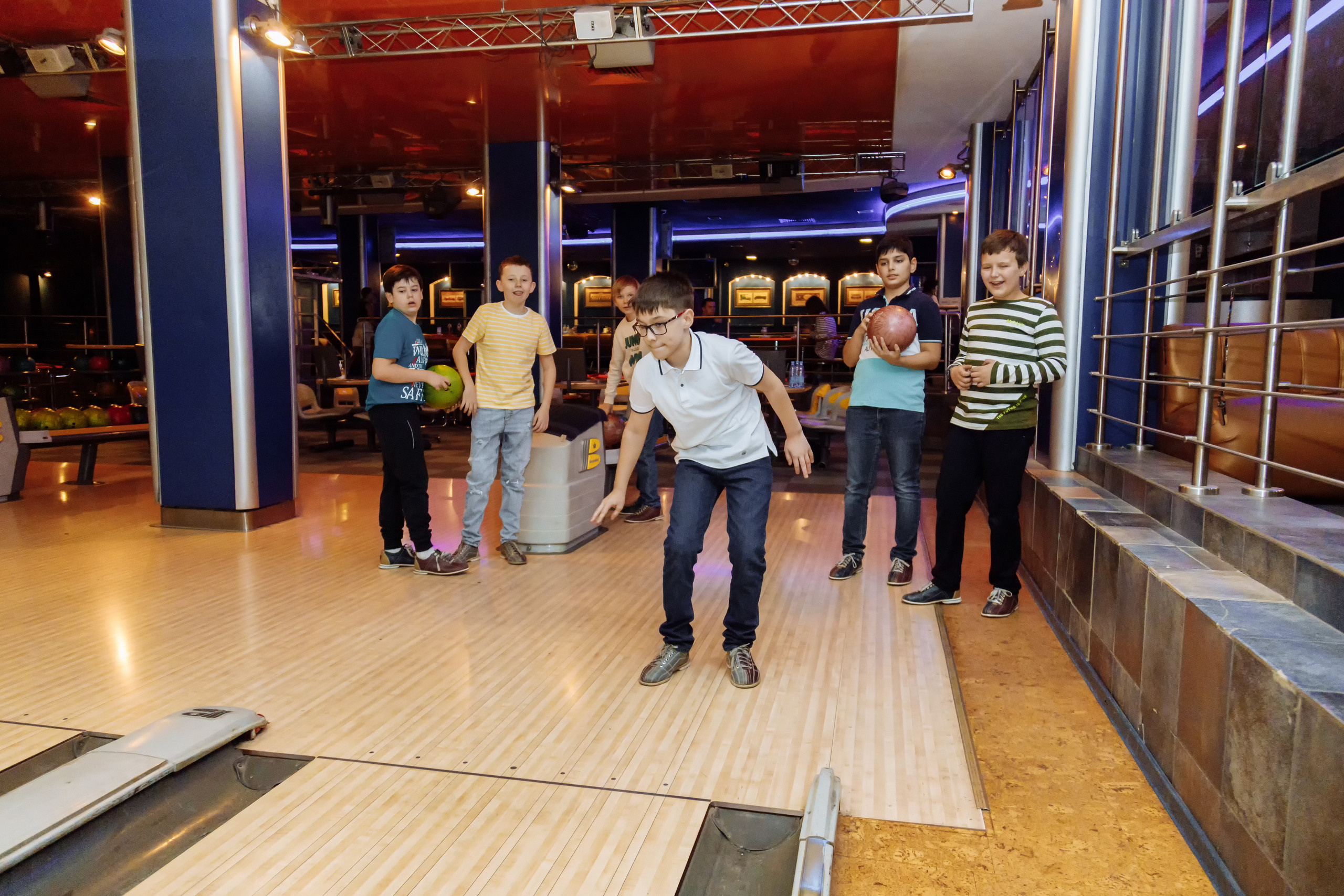 День рождения в боулинге. Фотограф, видеограф