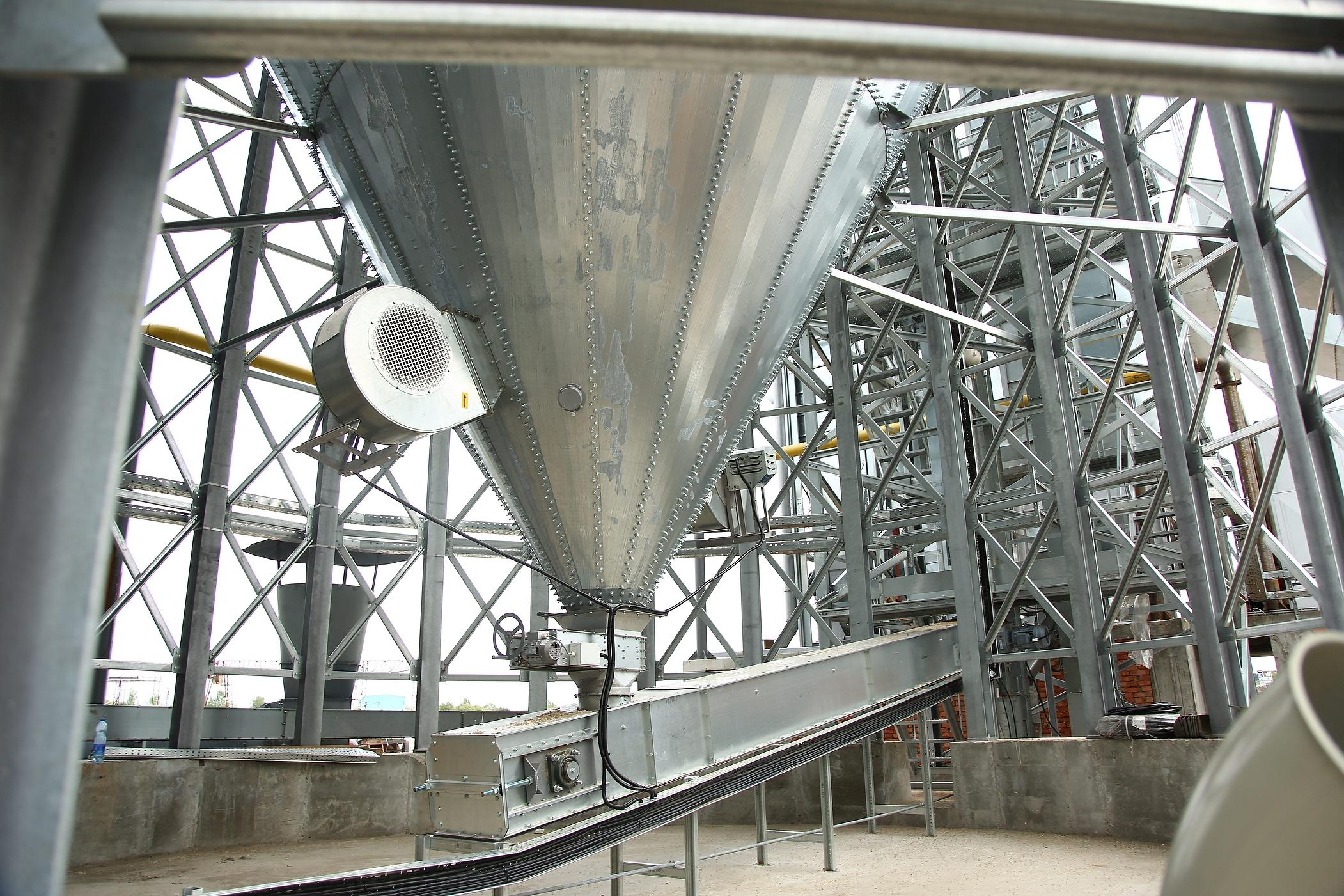 ROMAX изготовление конструкций и оборудования для зернохранилищ. Фотограф, видеограф