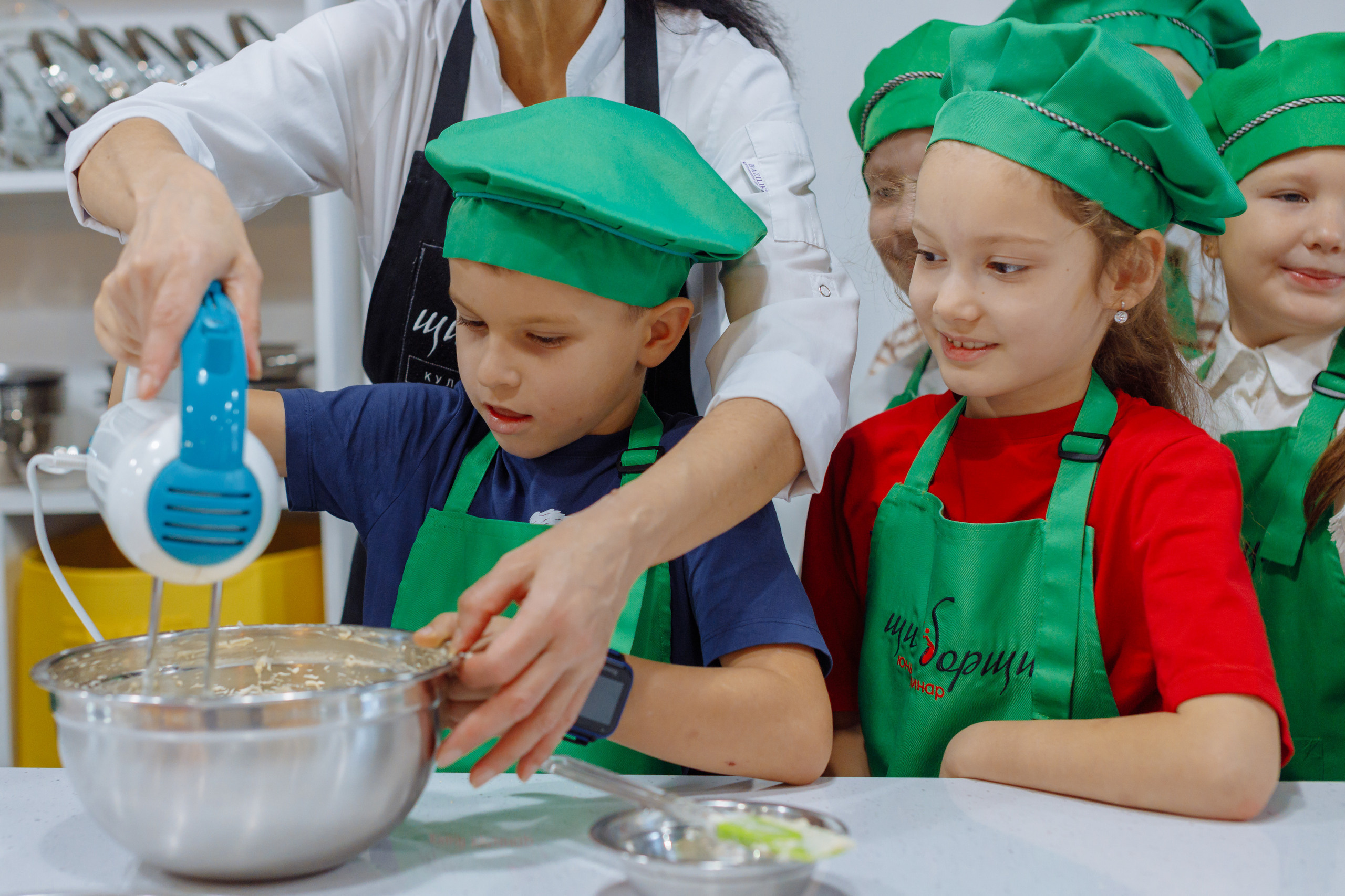 Внеклассное детское мероприятие. Фотограф, видеограф